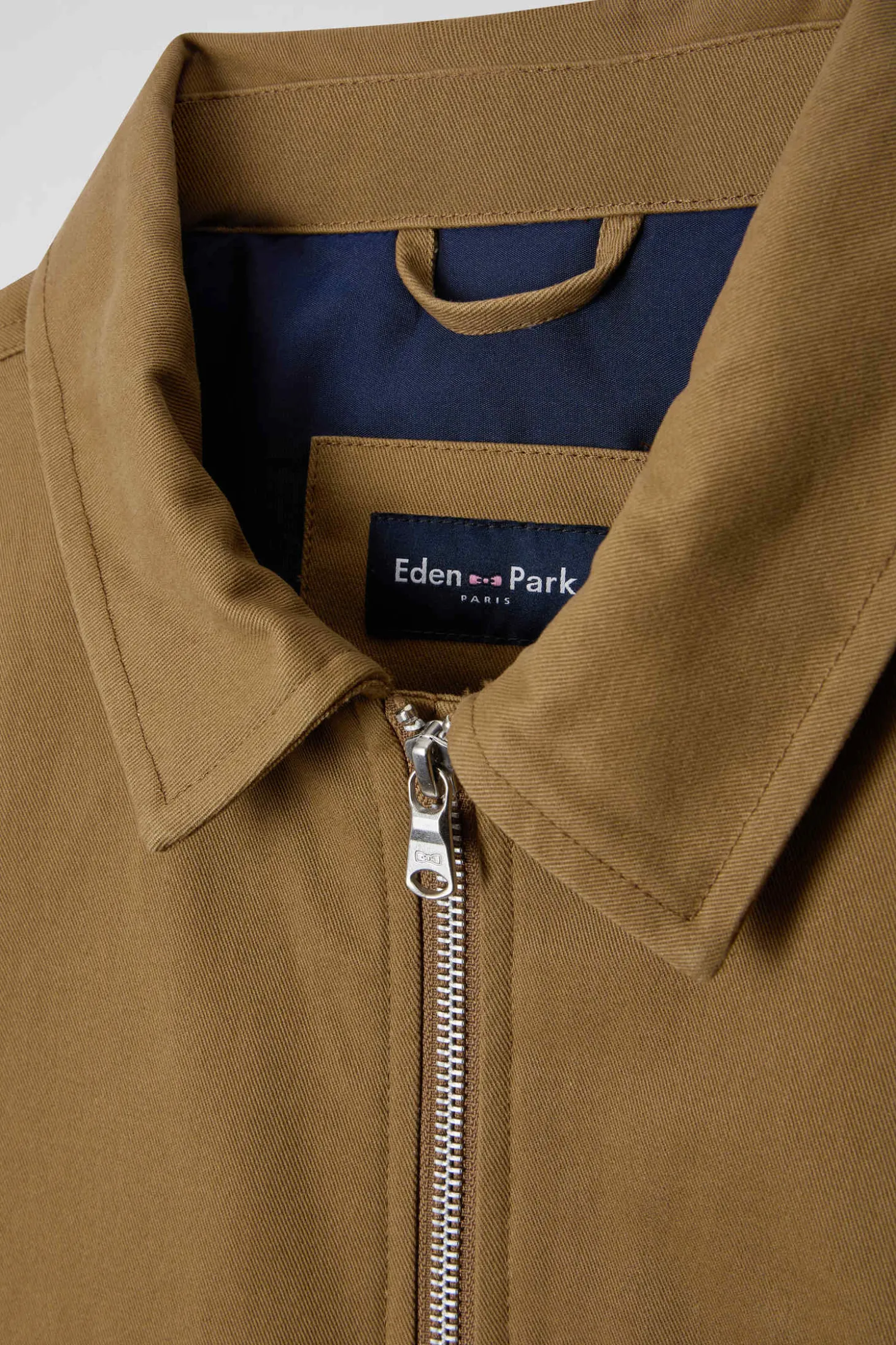 Blouson zippé à col chemise en gabardine de coton camel