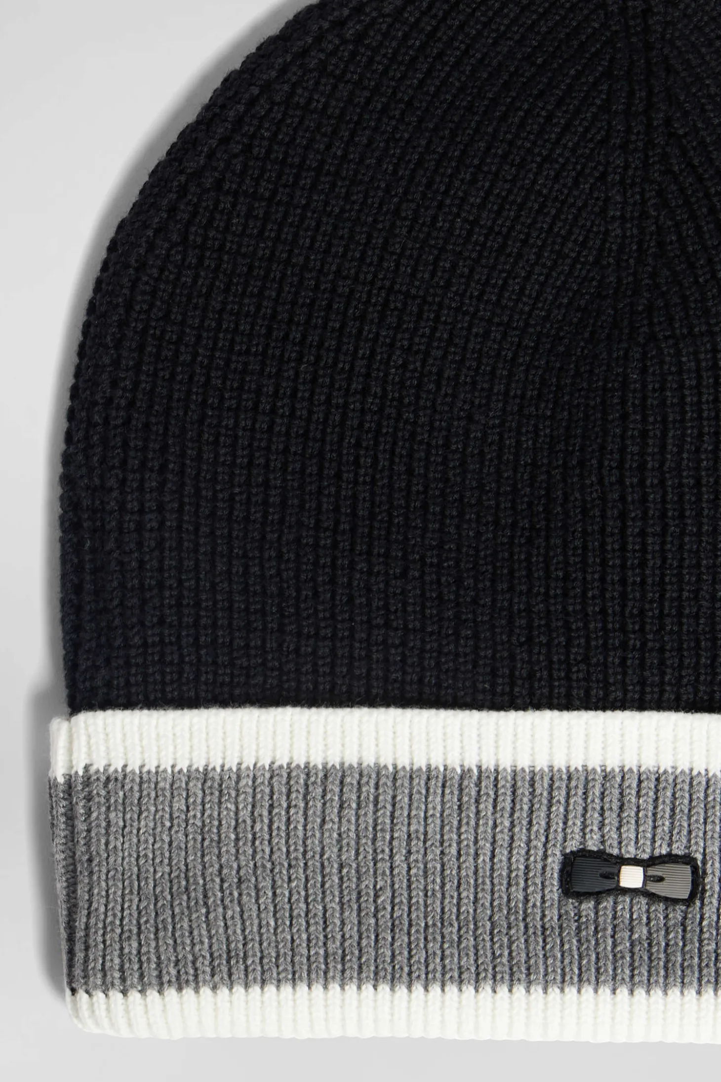 Bonnet en coton noir jacquard EP10