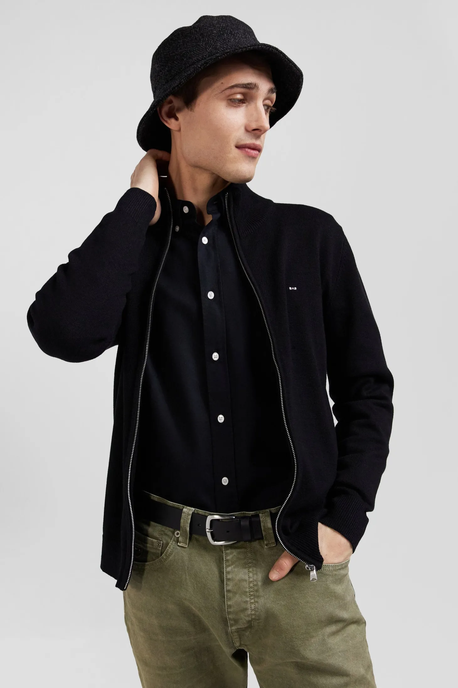 Cardigan zippé en laine et coton uni noir
