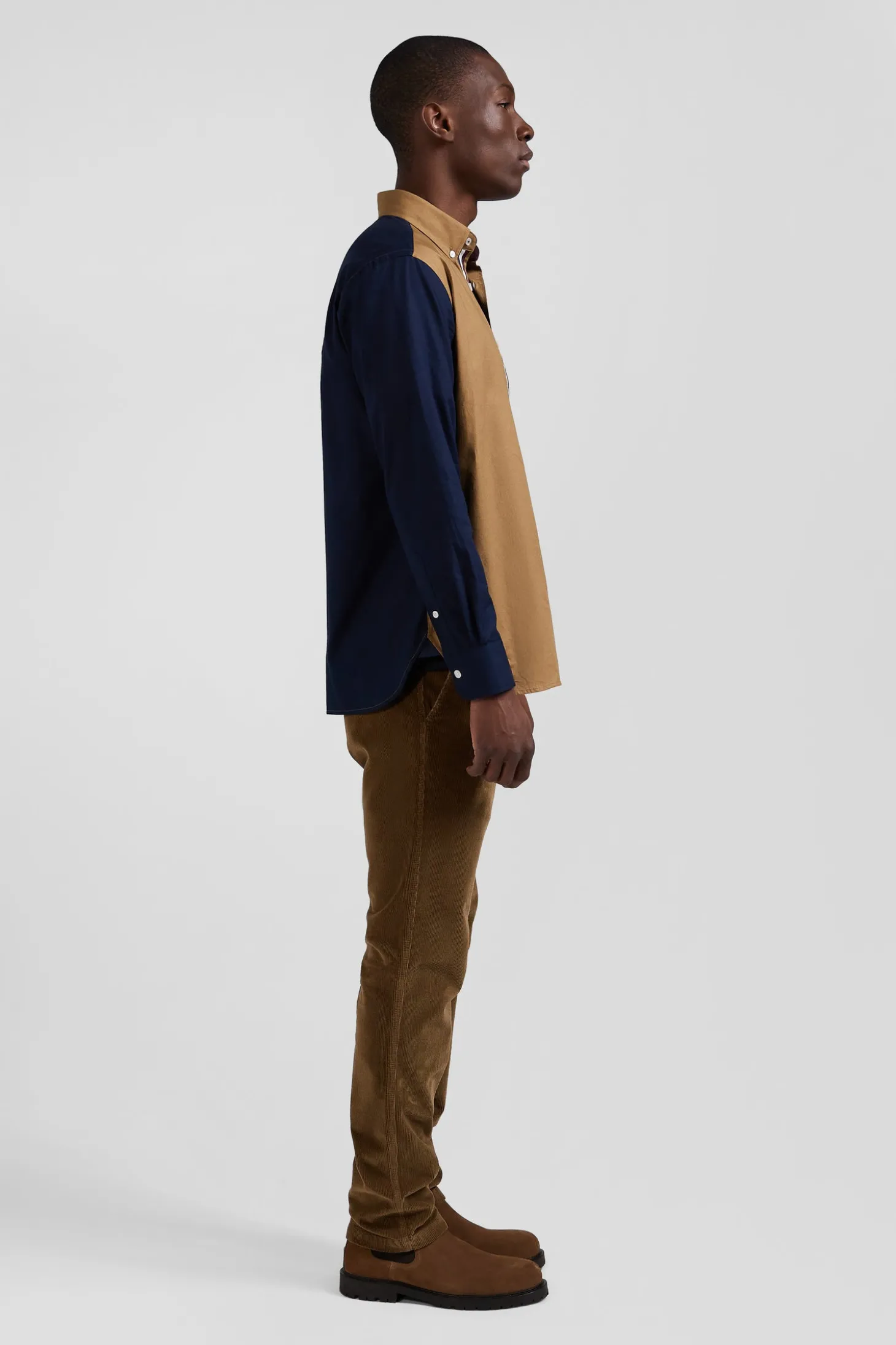 Chemise bicolore en coton pin point camel coupe Regular broderie dos