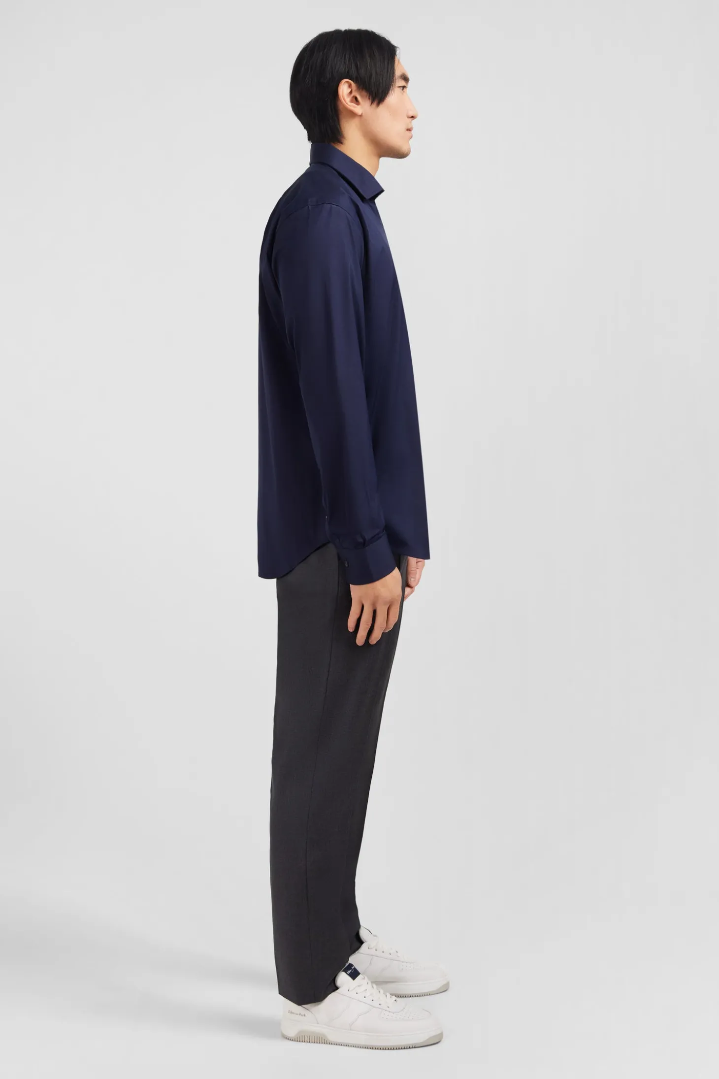 Chemise bleu marine slim en popeline stretch