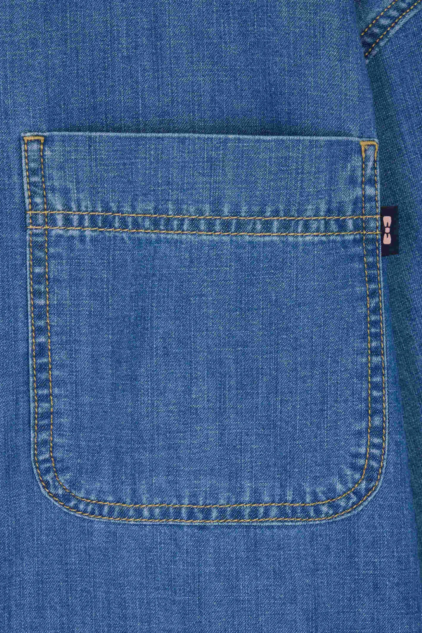 Chemise en coton ciel à poche plaquée coupe Oversize