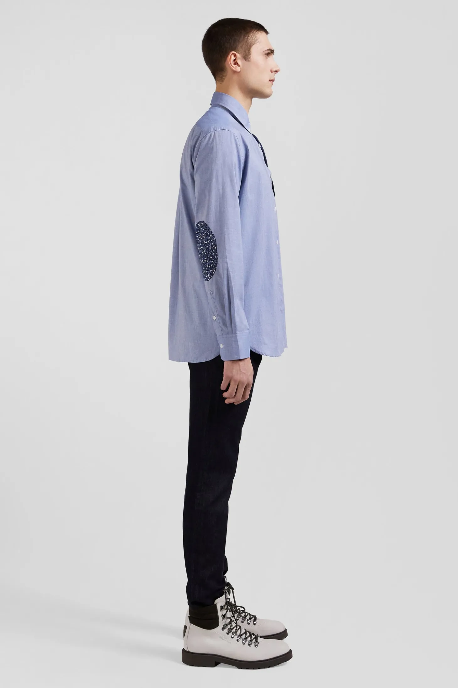 Chemise en coton denim ciel coupe Regular coudières imprimées