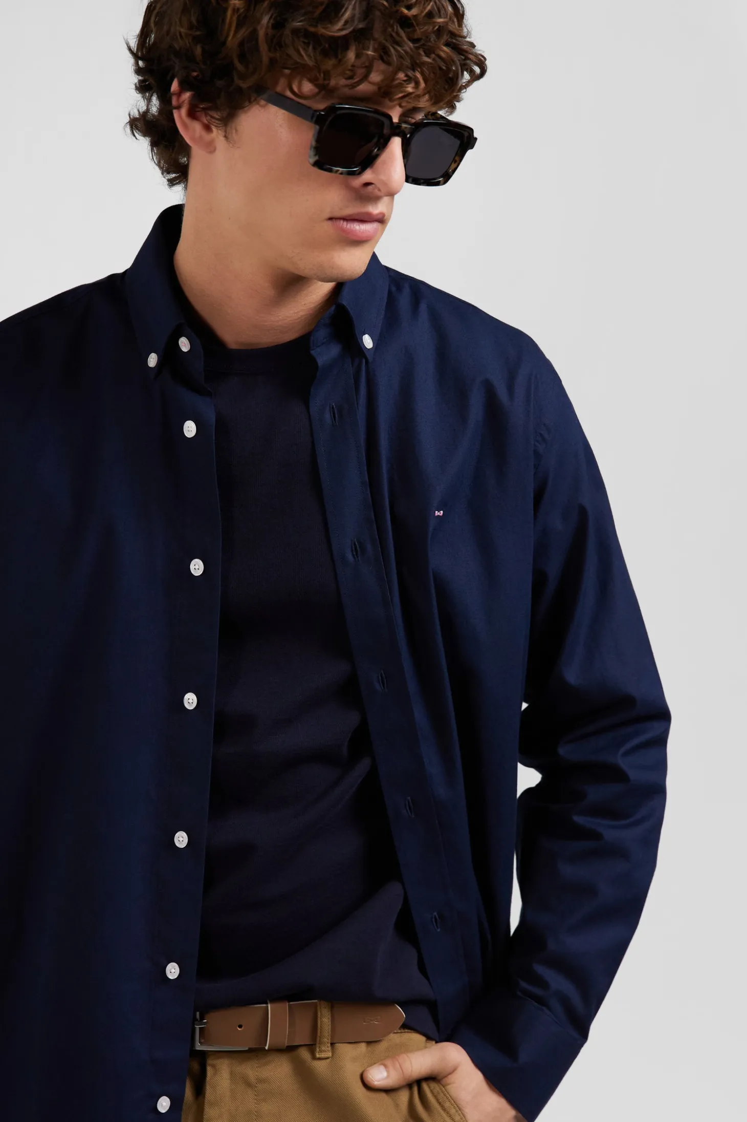 Chemise en coton oxford bleu marine coupe Regular broderie dos