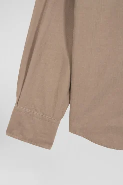Chemise en coton uni beige col boutonné et poche poitrine coupe Regular
