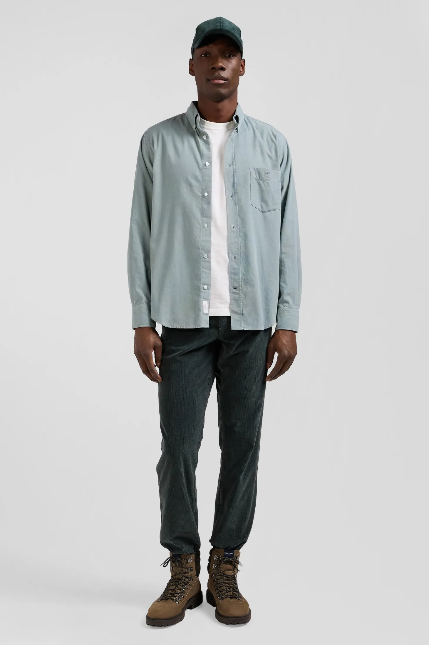 Chemise en coton uni vert d'eau col boutonné et poche poitrine coupe Regular