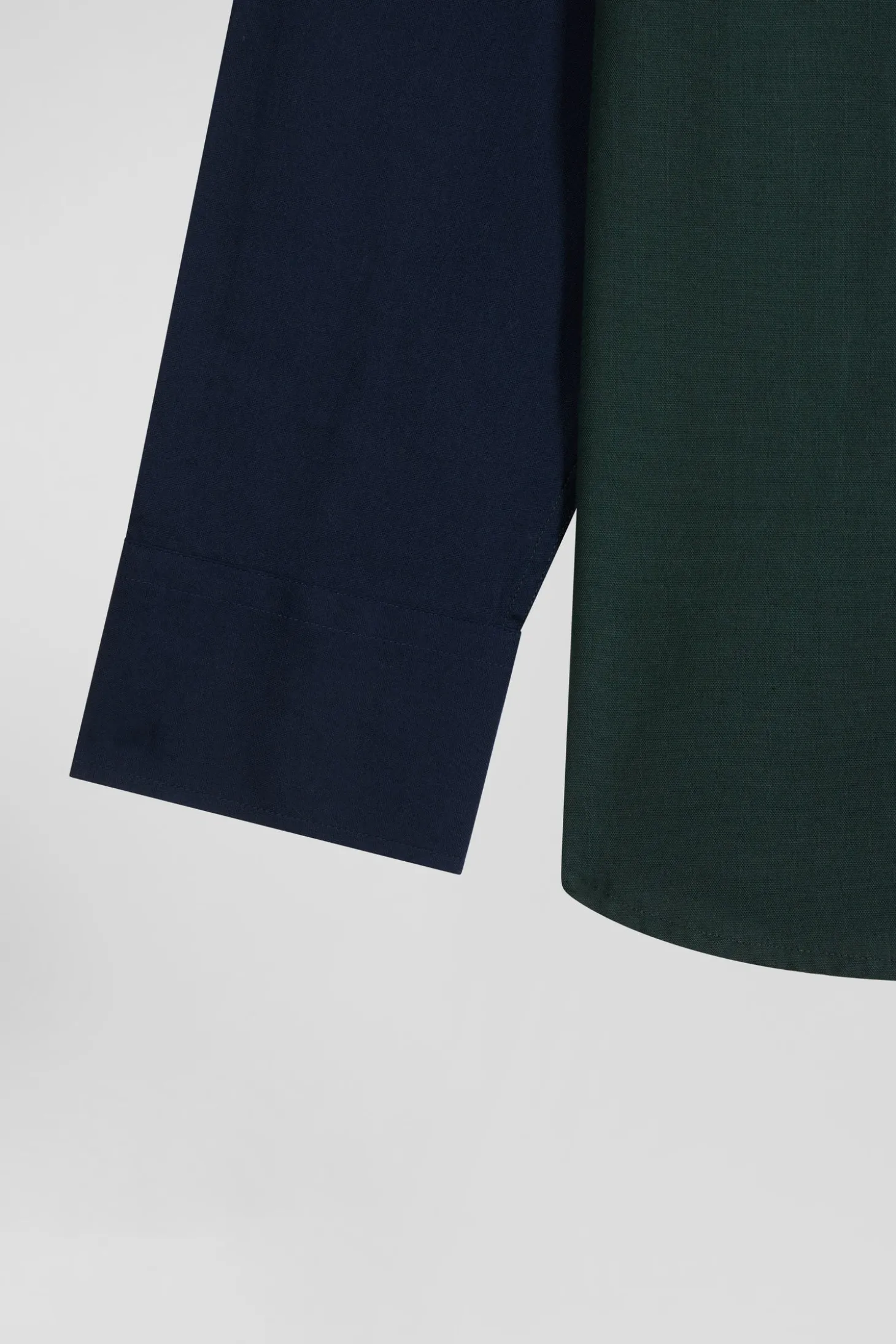 Chemise en oxford de coton verte et marine broderie dos coupe Regular