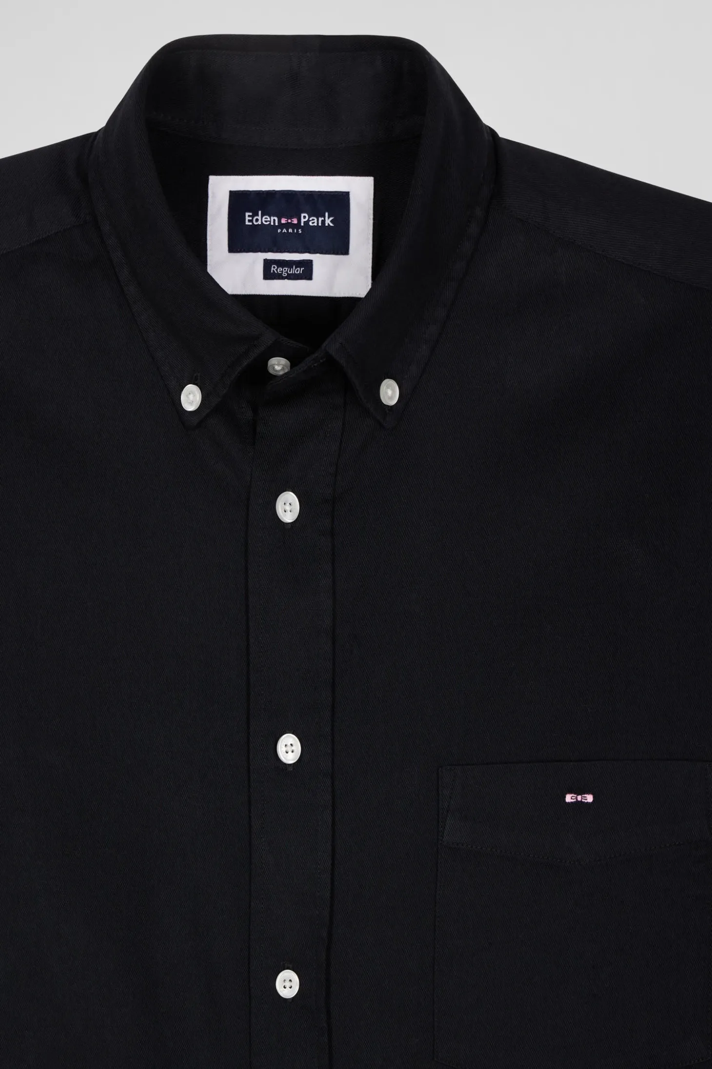 Chemise en piqué coton unie noire coupe Regular