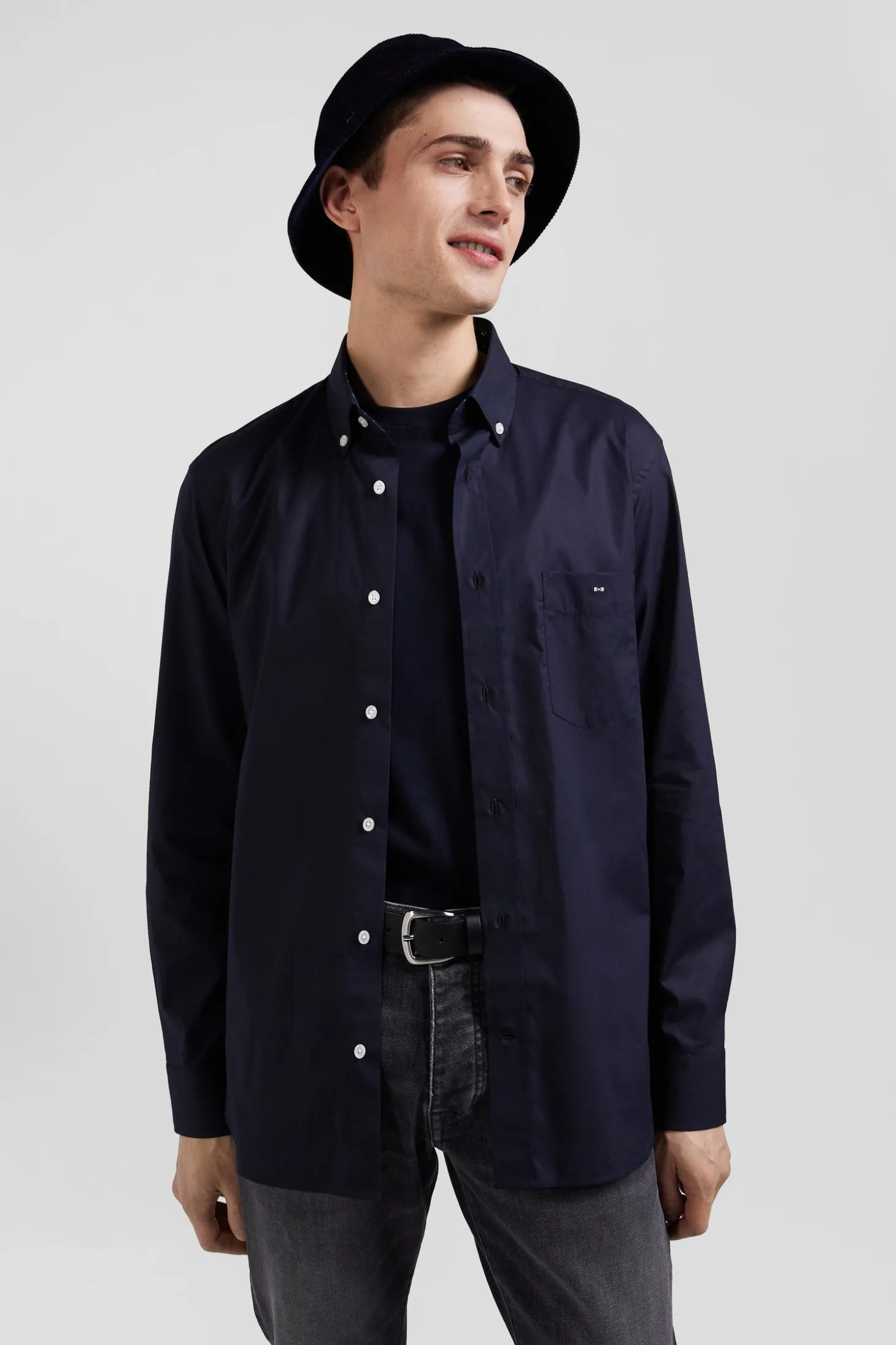 Chemise en popeline de coton bleu marine col boutonné et coudières imprimées coupe Regular