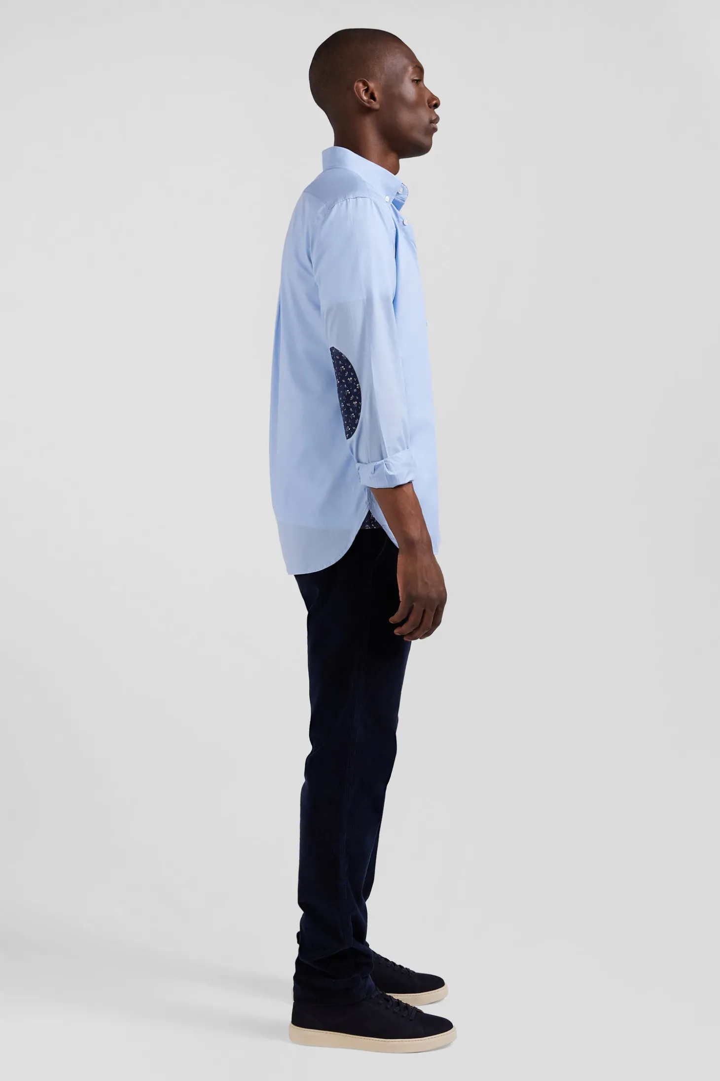 Chemise en popeline de coton ciel col boutonné et coudières imprimées coupe Regular