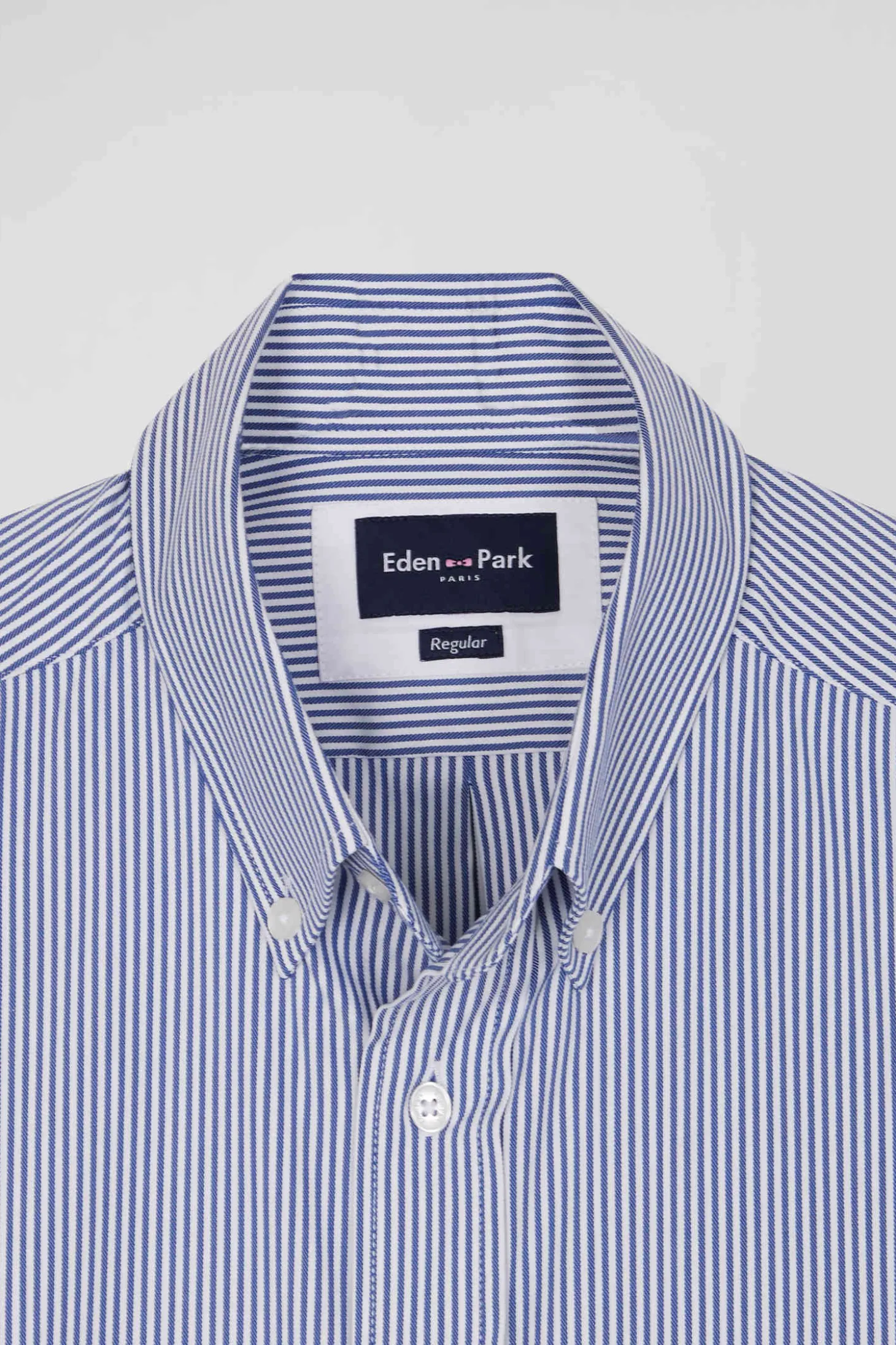Chemise en popeline de coton bleu marine à rayures bâton coupe Regular