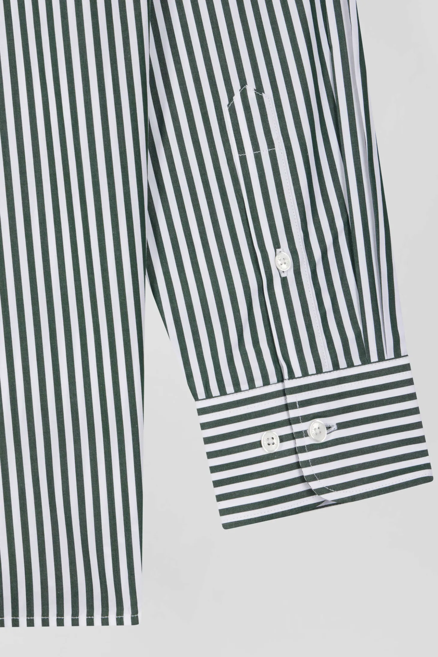 Chemise en popeline de coton rayée verte coupe Regular