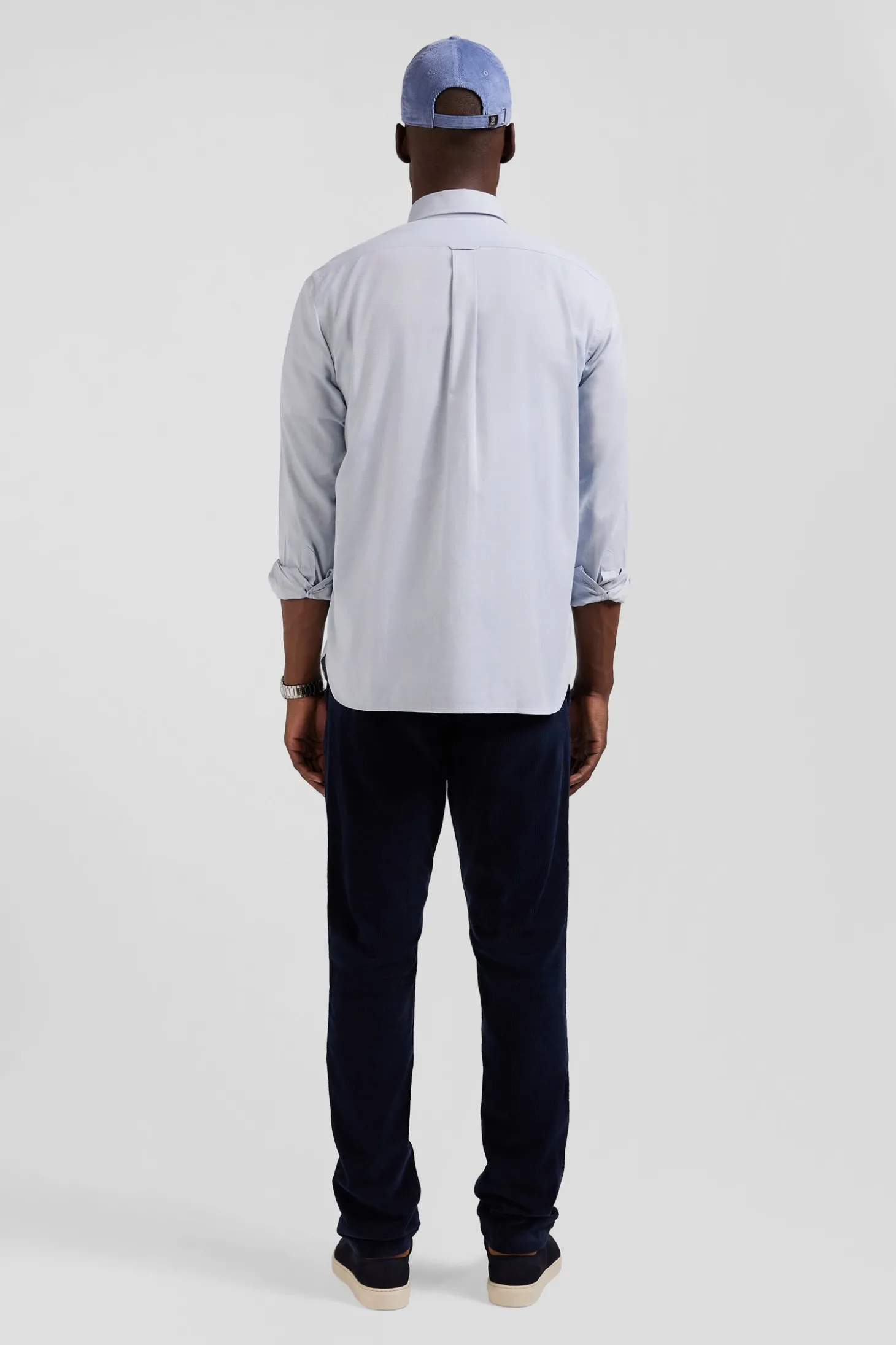 Chemise en twill de coton unie ciel col à pointes boutonnées coupe Regular