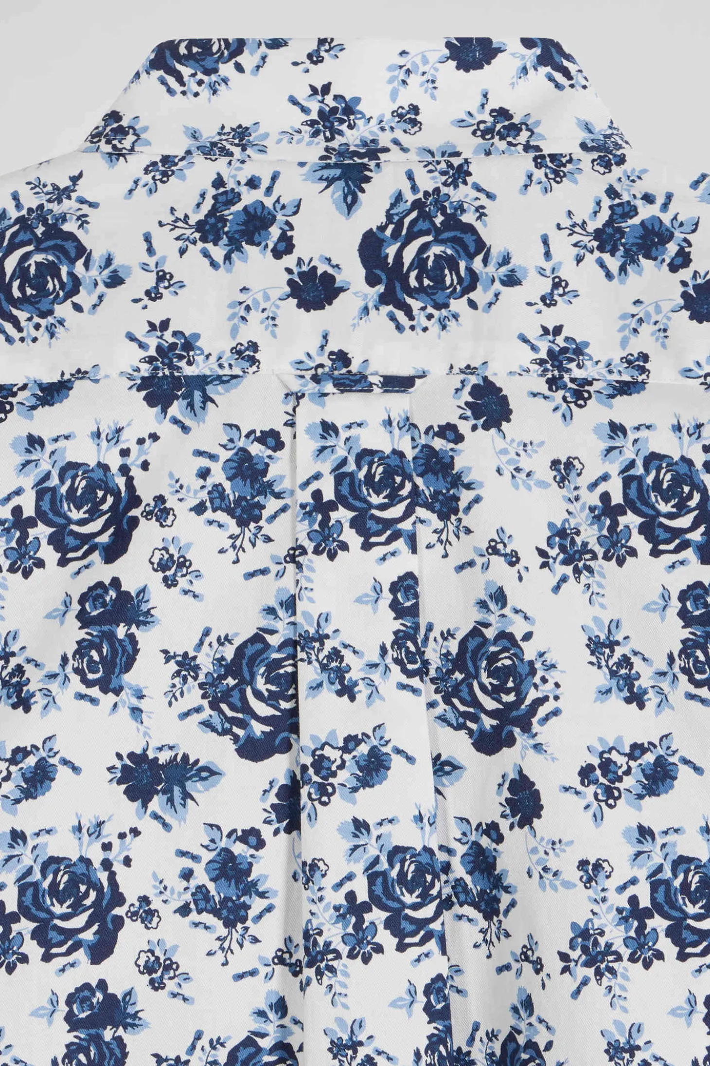 Chemise en twill de coton blanche imprimé floral bleu coupe Regular