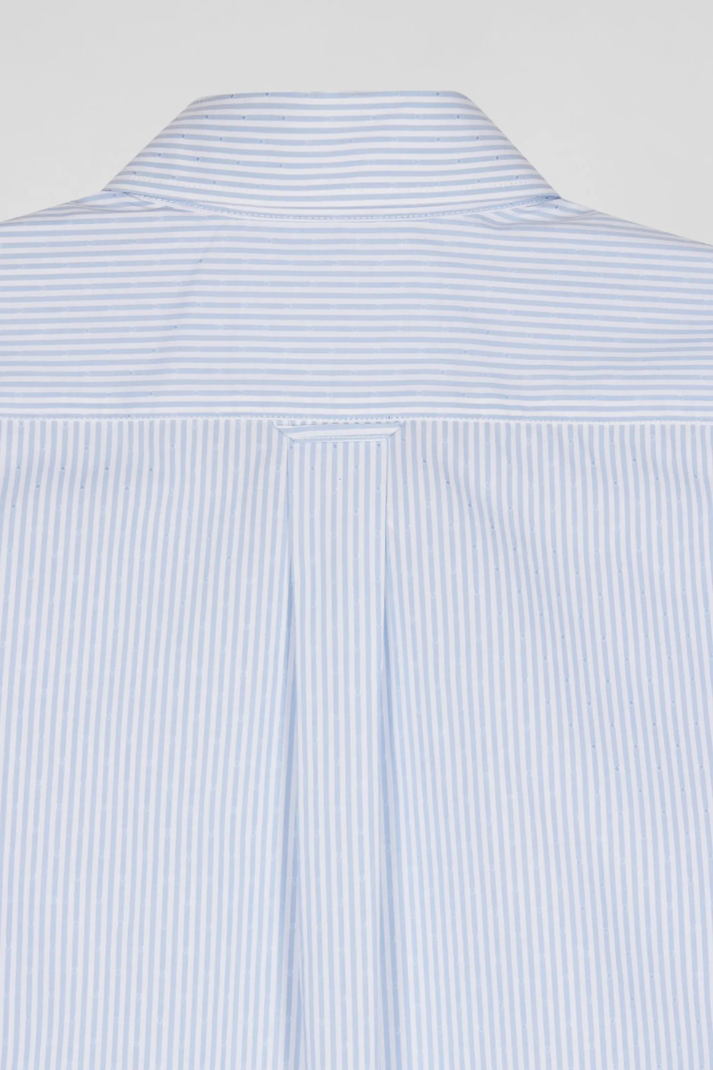 Chemise rayée en coton ciel coupe Regular jacquard