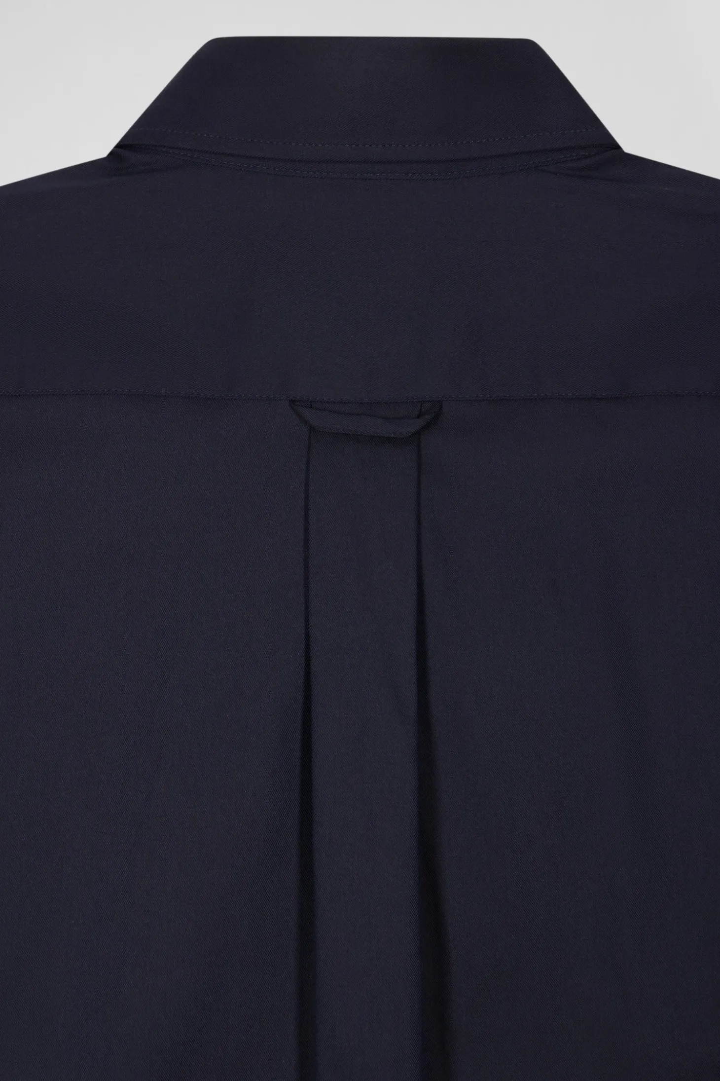 Chemise unie bleu marine en coton stretch mélangé coupe Regular