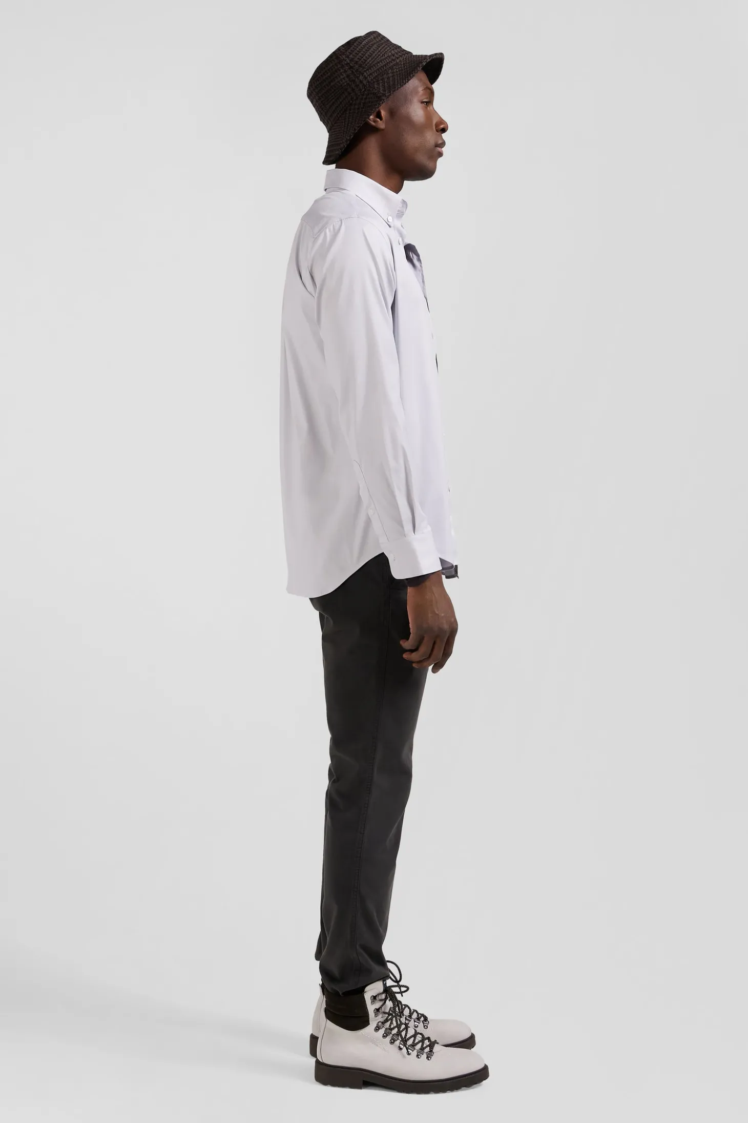Chemise unie grise en coton stretch mélangé coupe Regular