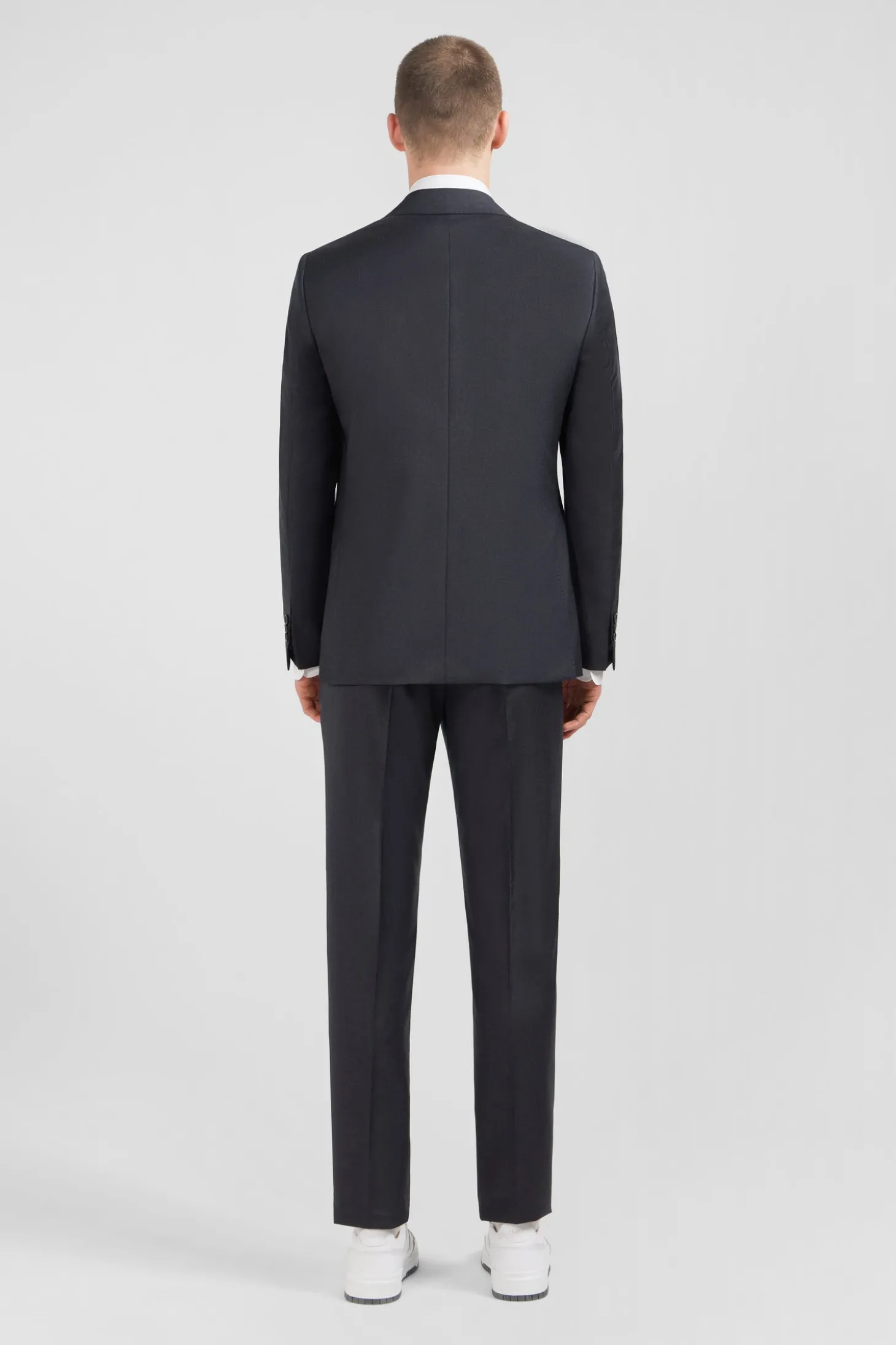 Costume regular en laine gris foncé