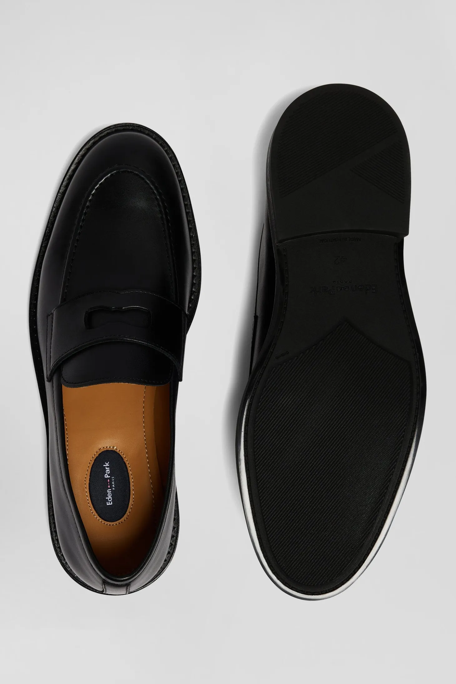 Mocassins en cuir noir