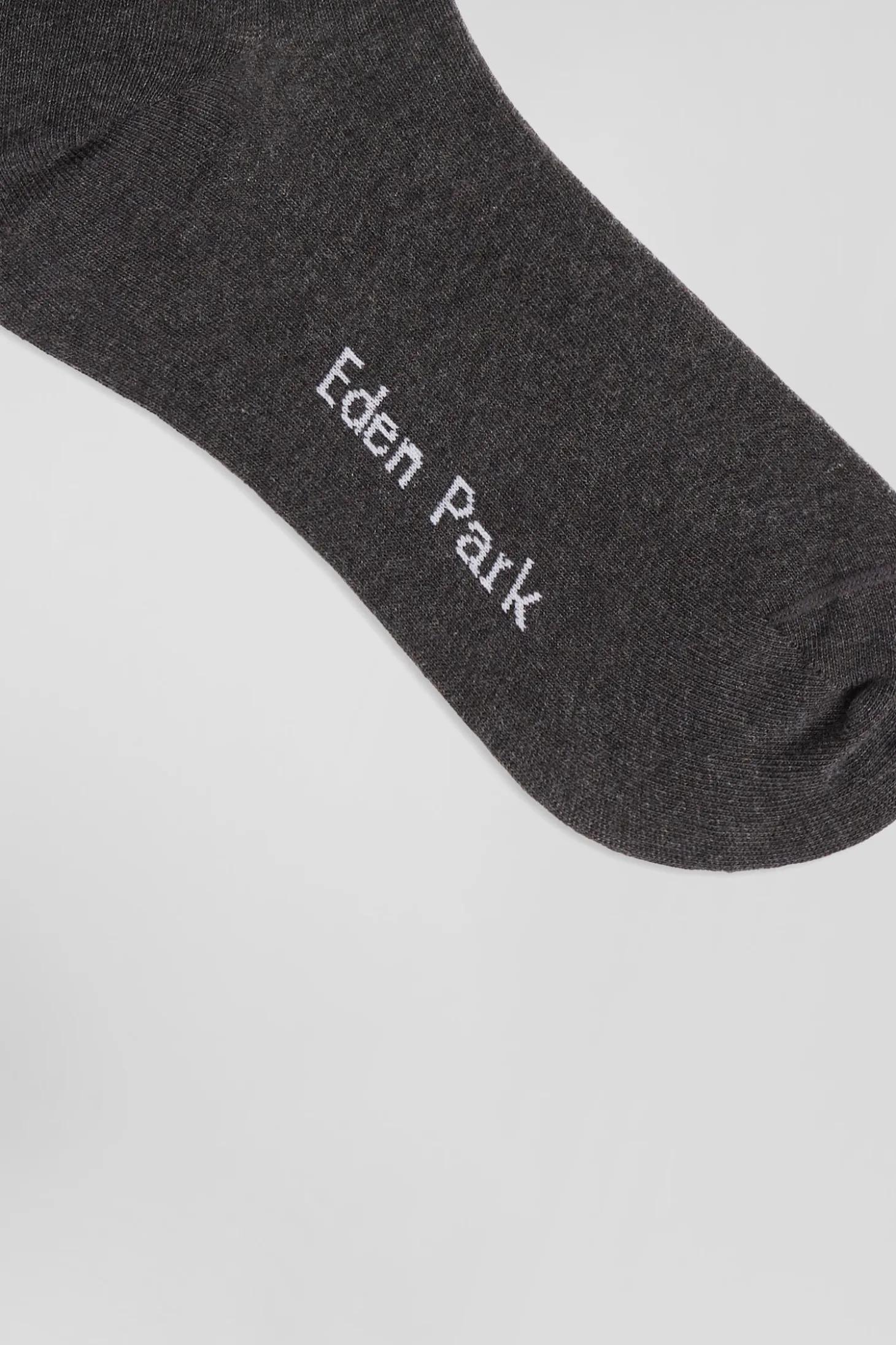 Paire de chaussettes grises à détails cerclés en coton stretch