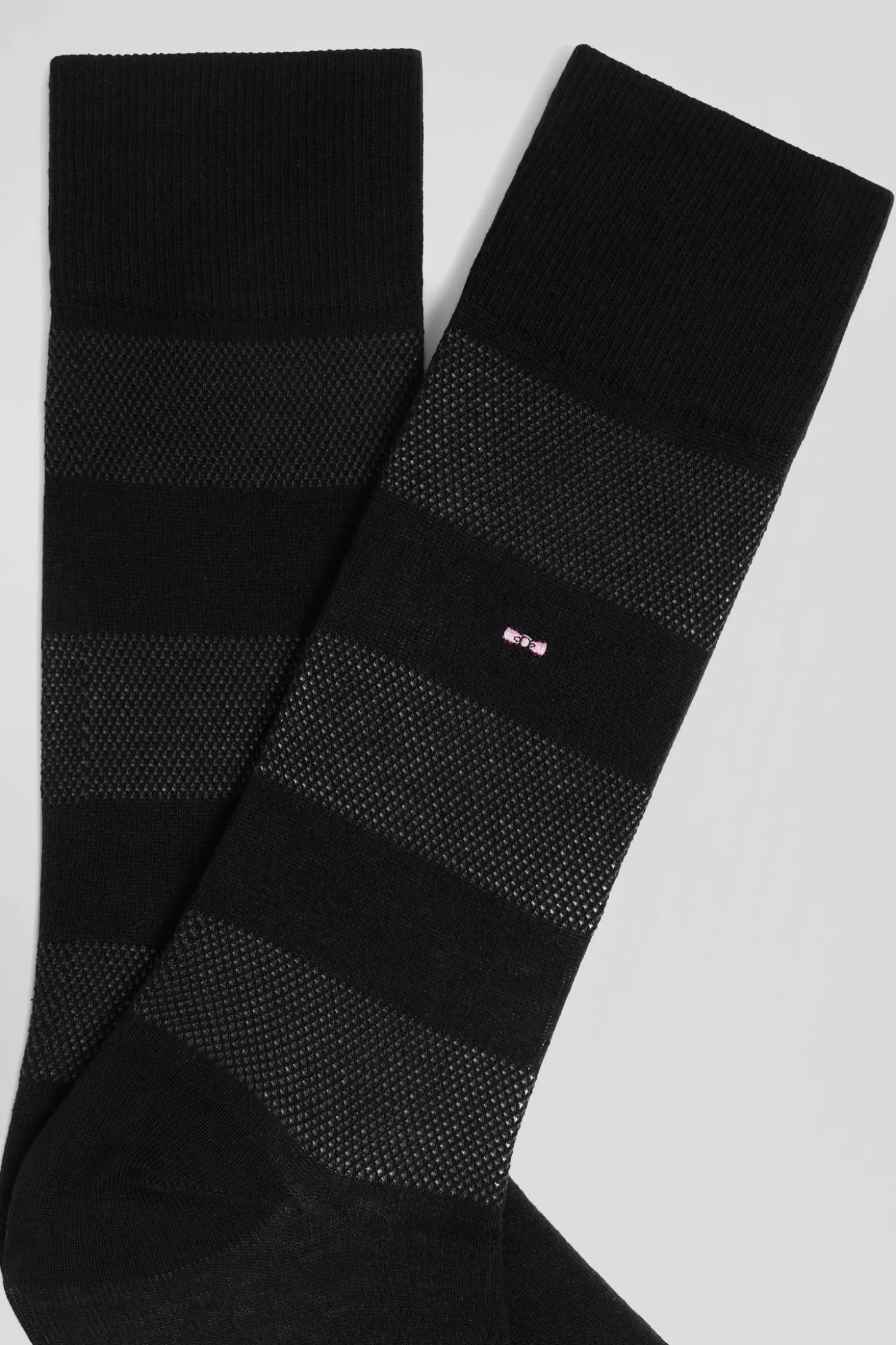 Paire de chaussettes noires à jeux de maille en coton stretch