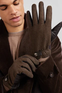 Paire de gants en cuir lisse marron