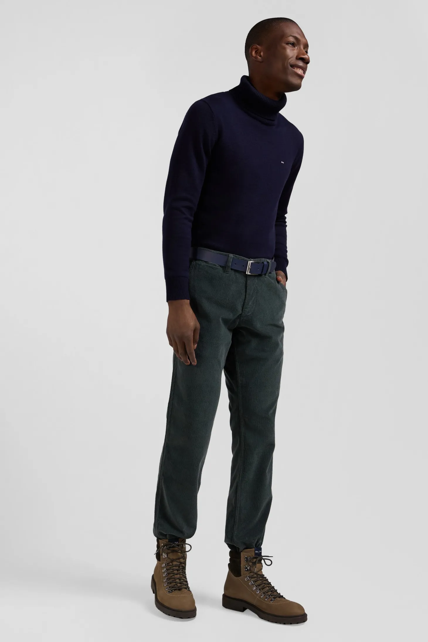 Pantalon chino en coton velours stretch gris coupe Regular