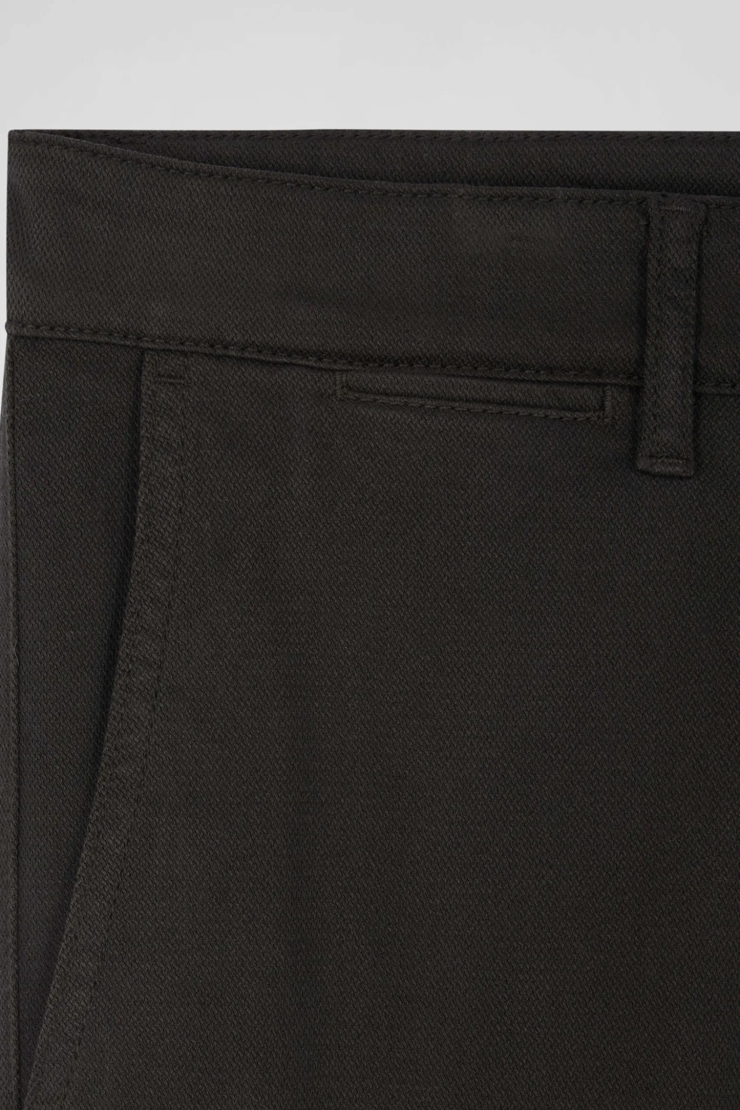 Pantalon chino en piqué de coton stretch et modal kaki coupe Regular