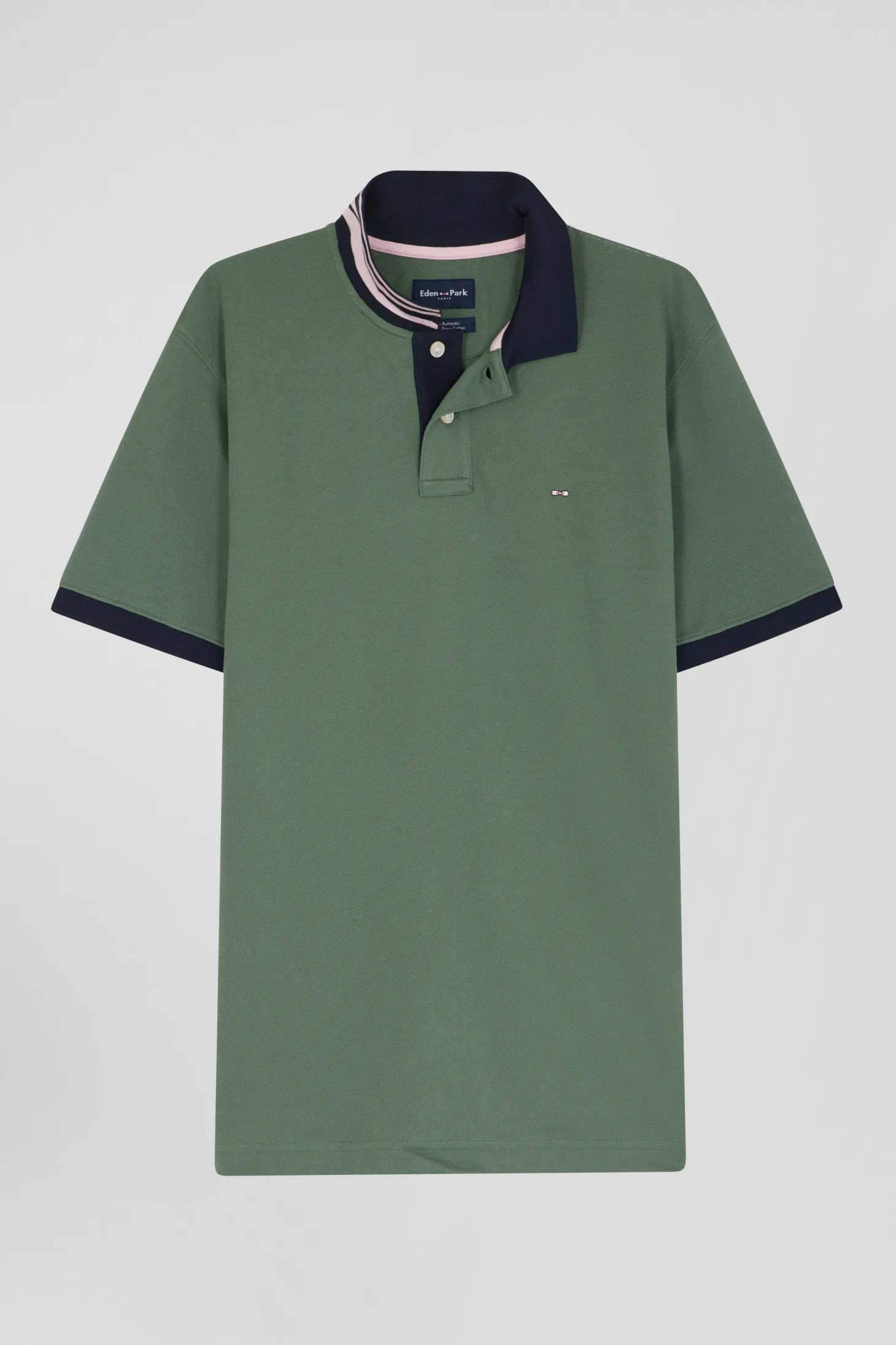 Polo manches courtes en piqué coton vert détails contrastés coupe Regular