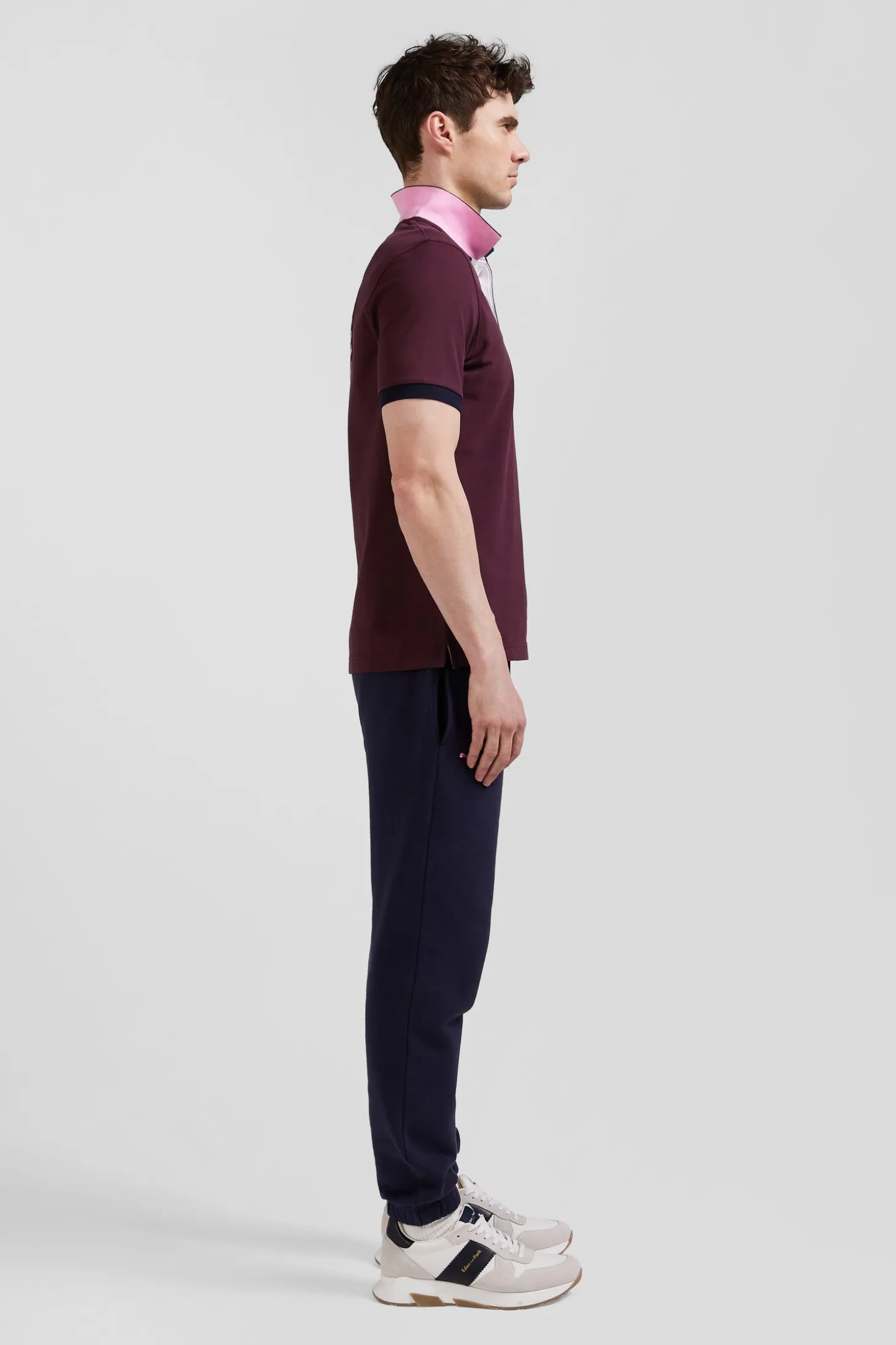Polo manches courtes en piqué coton bordeaux broderie cerclée coupe Regular