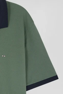 Polo manches courtes en piqué coton vert détails contrastés coupe Regular