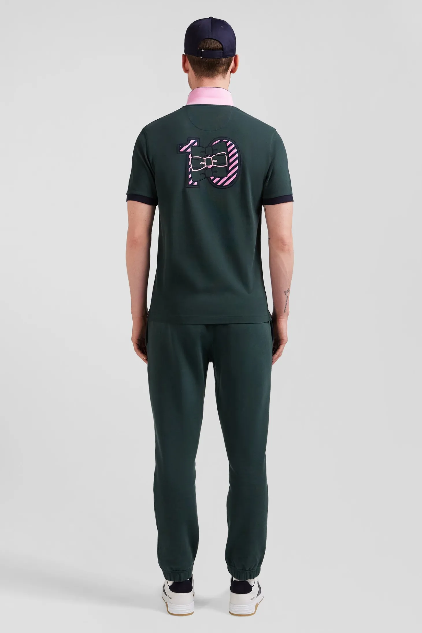 Polo manches courtes en piqué coton vert broderie cerclée coupe Regular