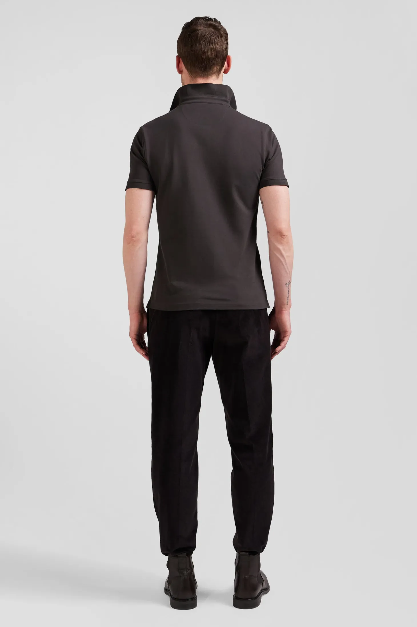 Polo manches courtes en piqué coton marron coupe Slim