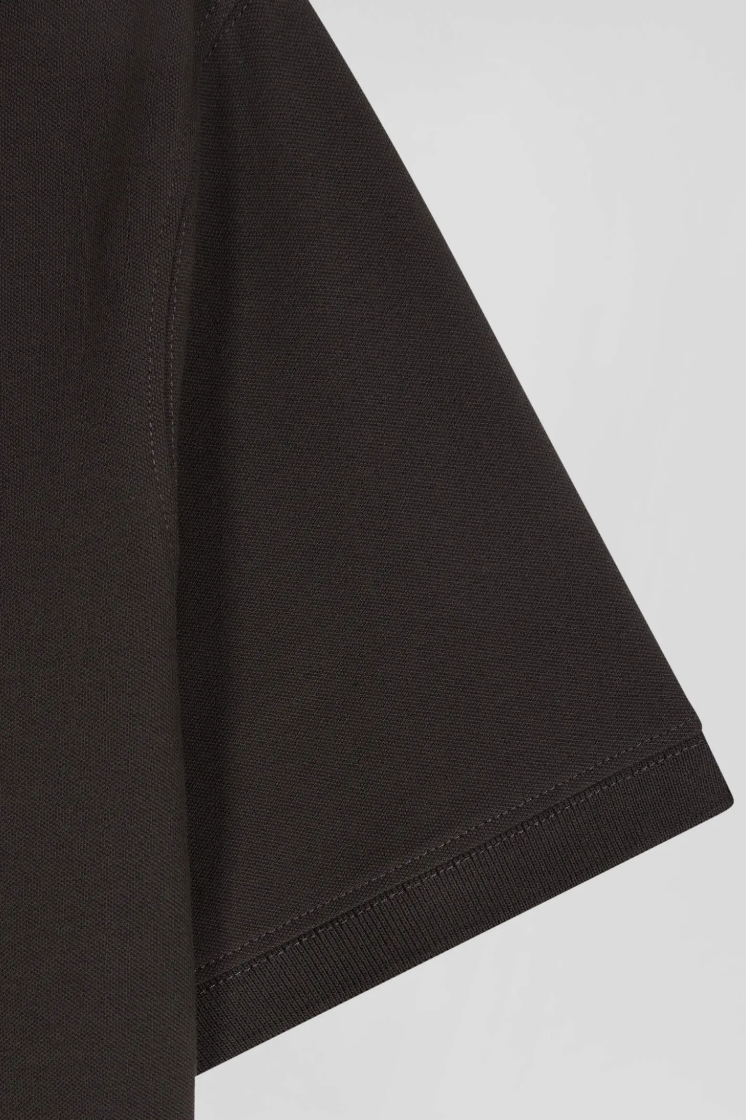 Polo manches courtes en piqué coton marron coupe Slim