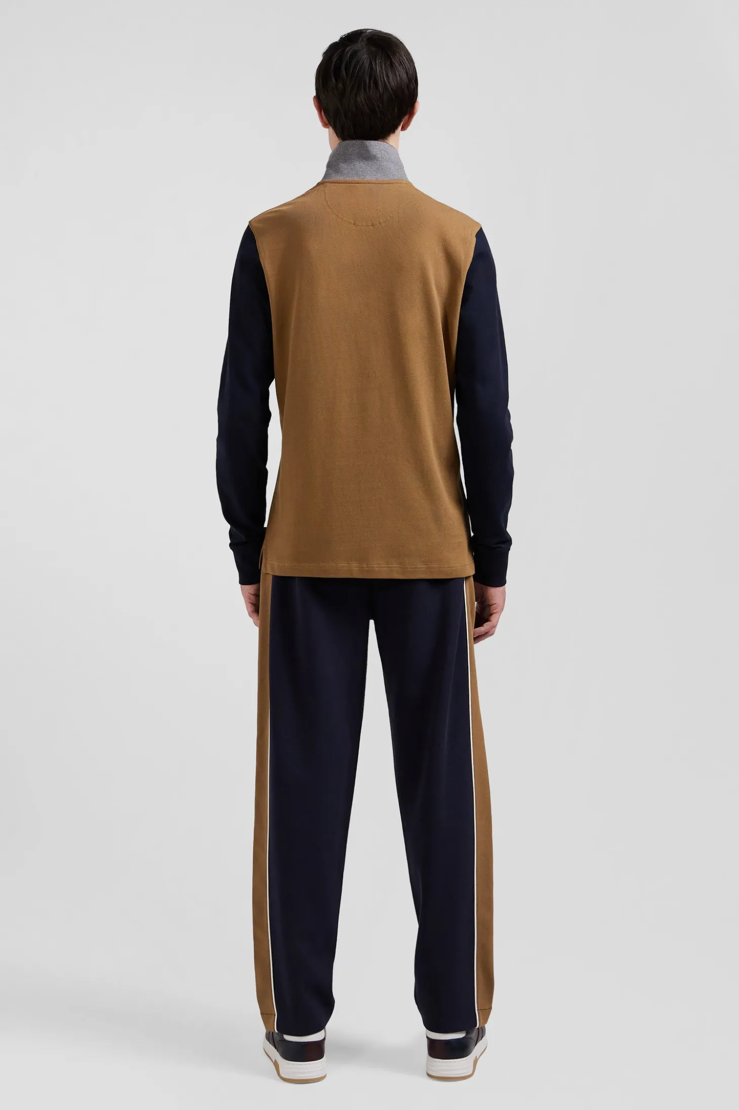 Polo manches longues en piqué coton bicolore camel col jacquard coupe Regular
