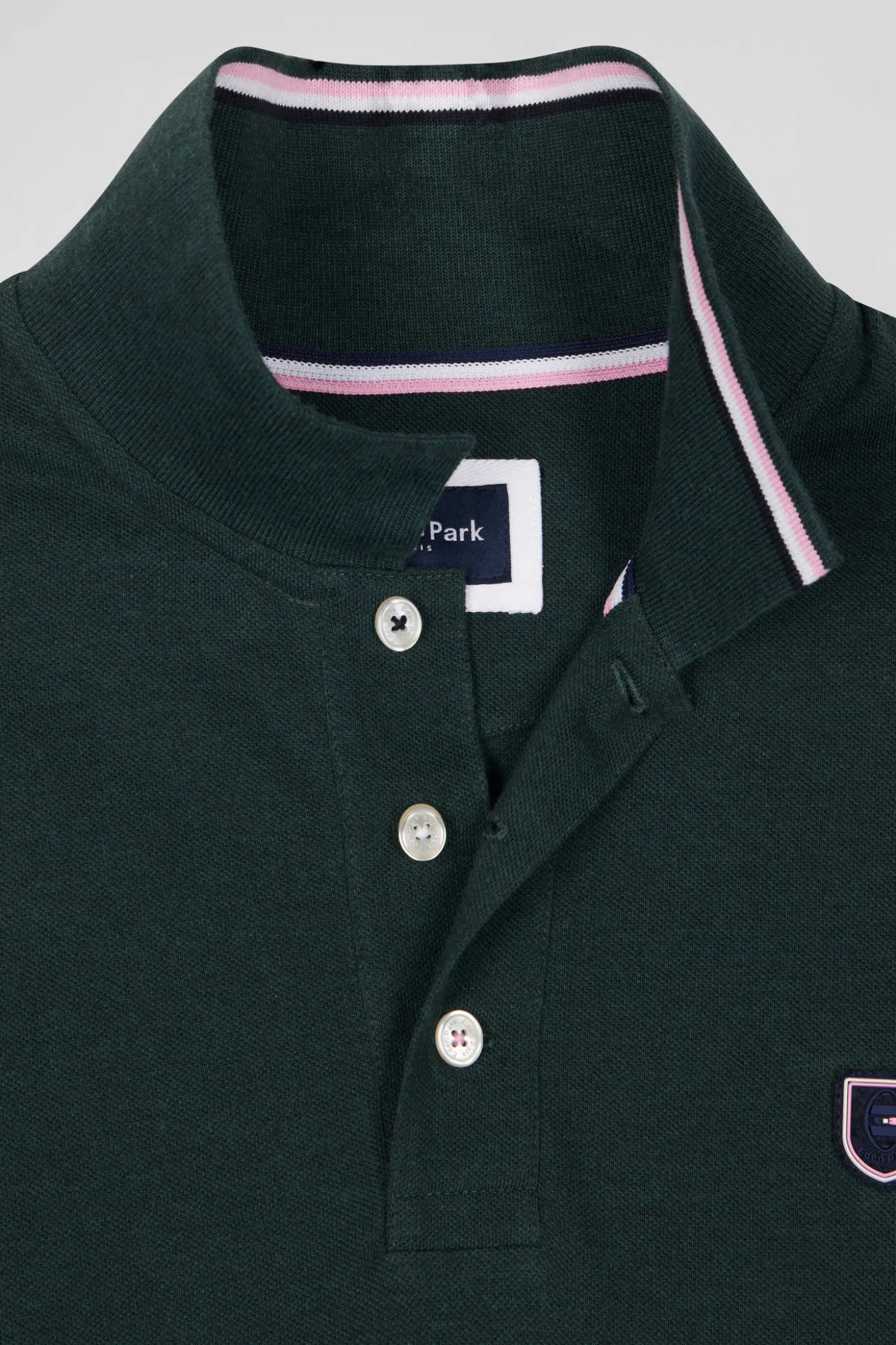 Polo manches longues en piqué coton vert col jacquard écusson gomme coupe Regular
