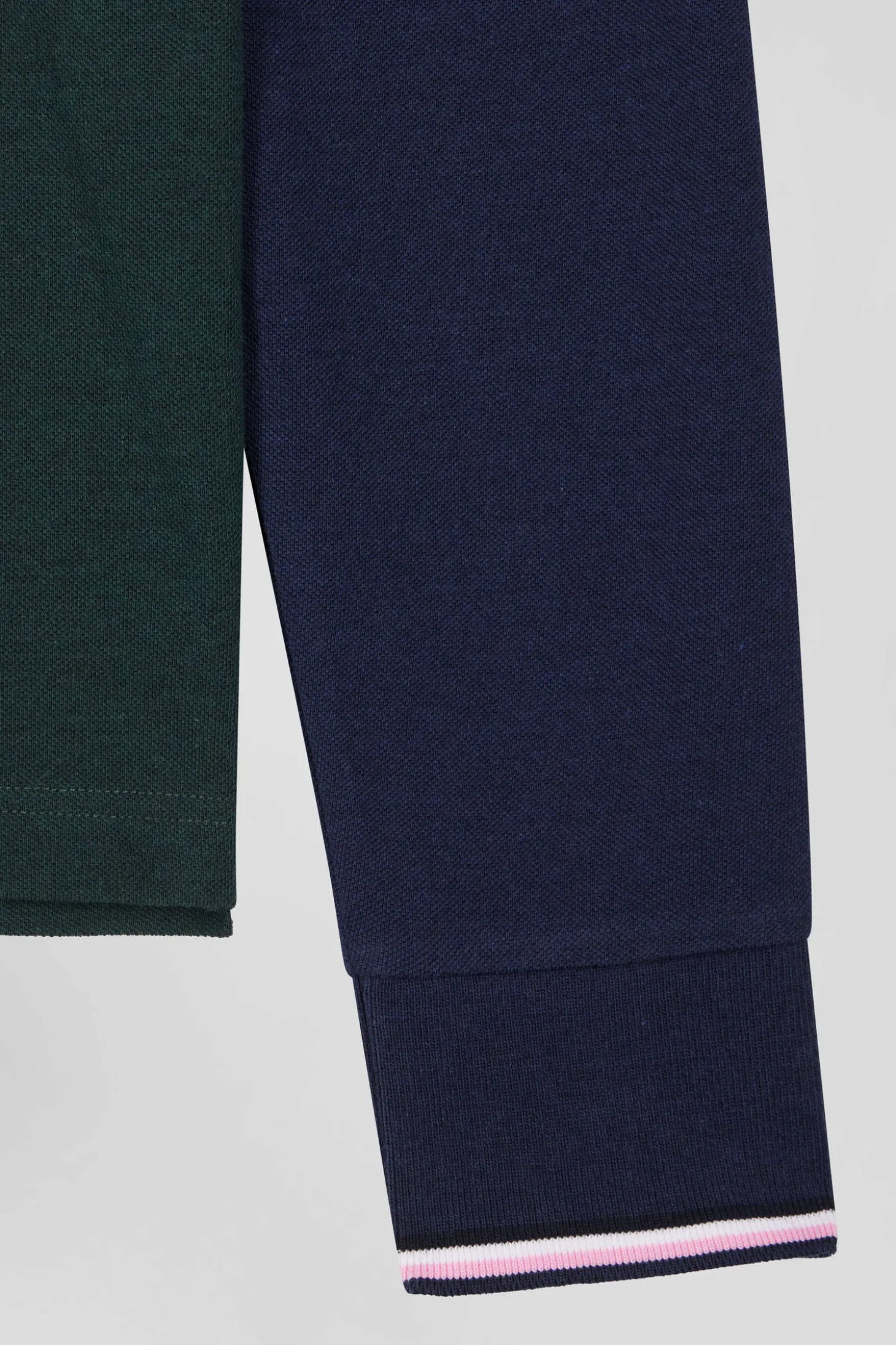 Polo manches longues en piqué coton vert col jacquard écusson gomme coupe Regular