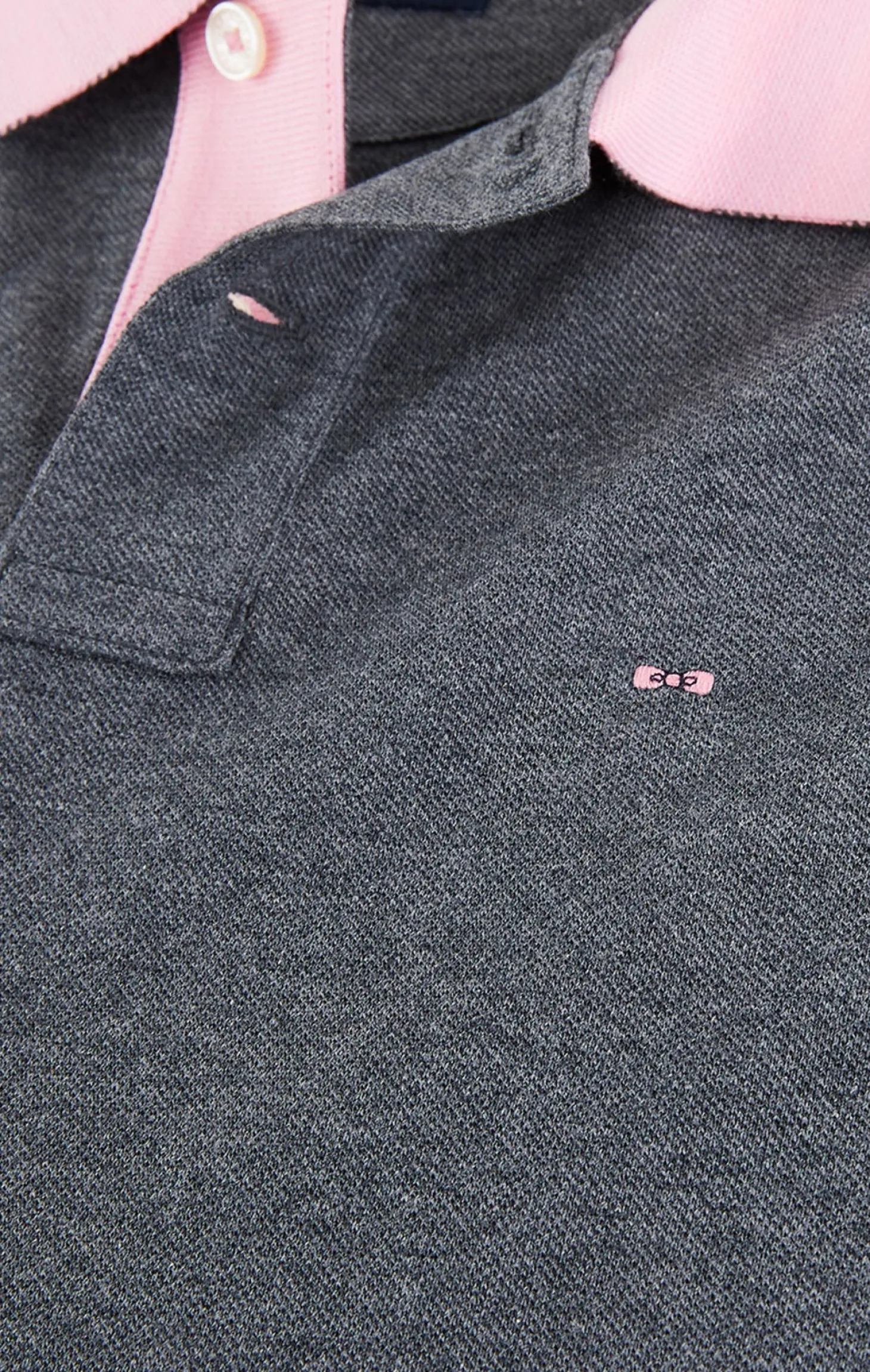 Polo manches longues gris en coton avec col contrasté