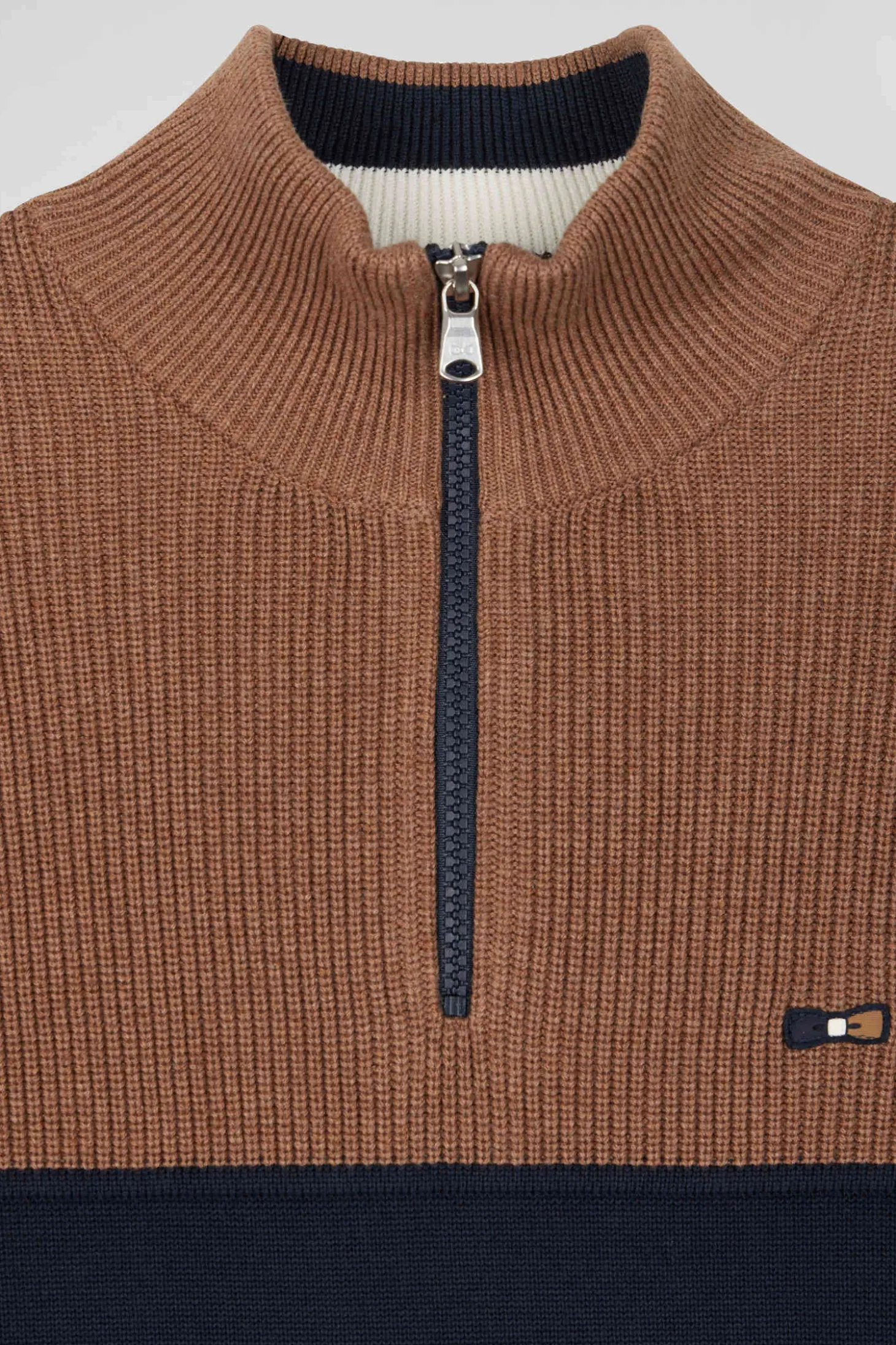 Pull col camionneur en coton camel à jeux de maille coupe Regular