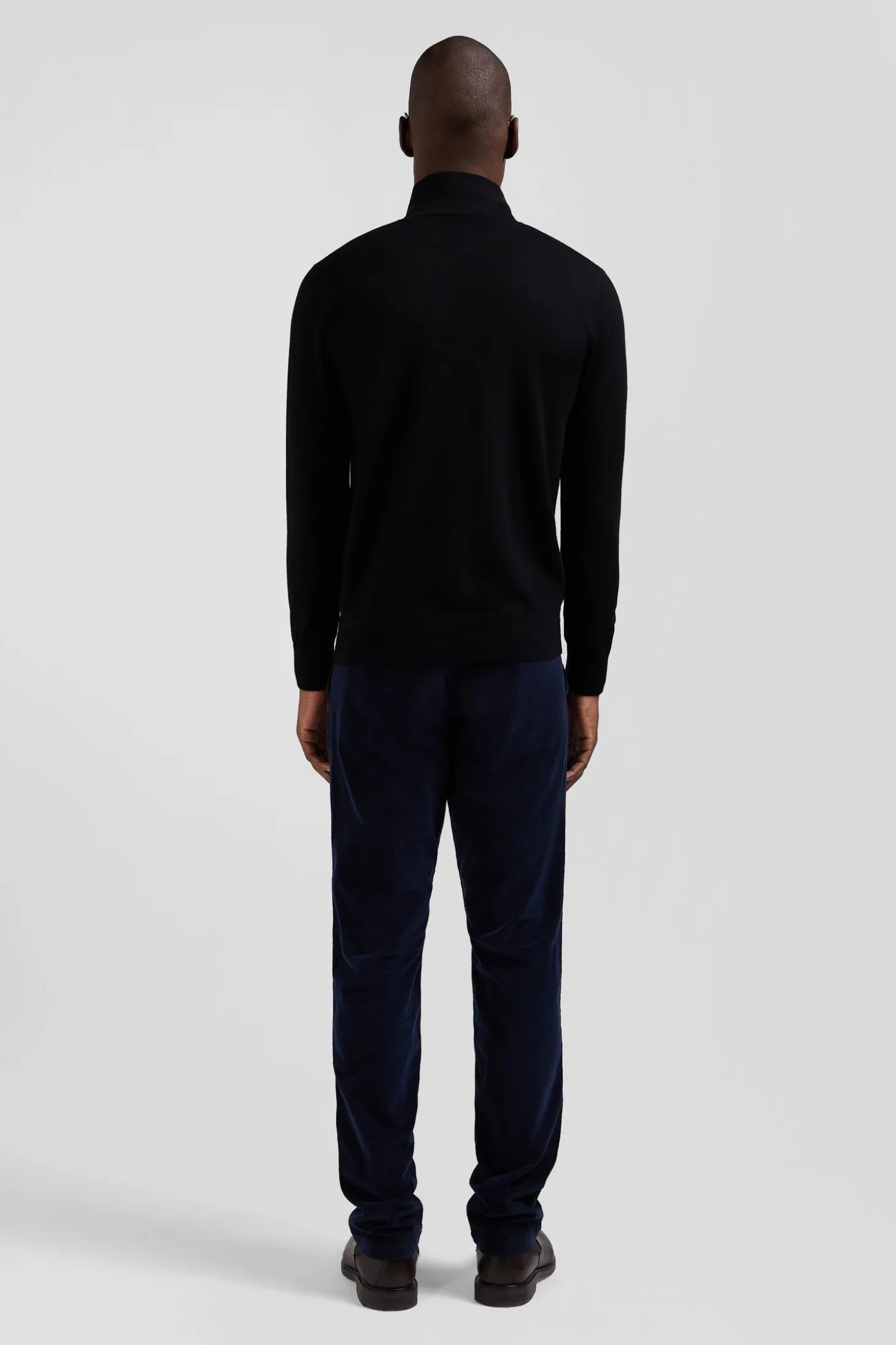 Pull col maillot en laine noir coupe Regular