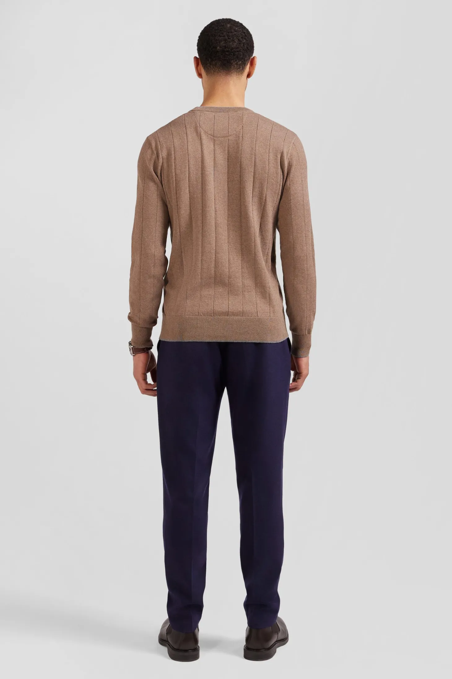 Pull col rond en coton et cachemire marron coupe Regular