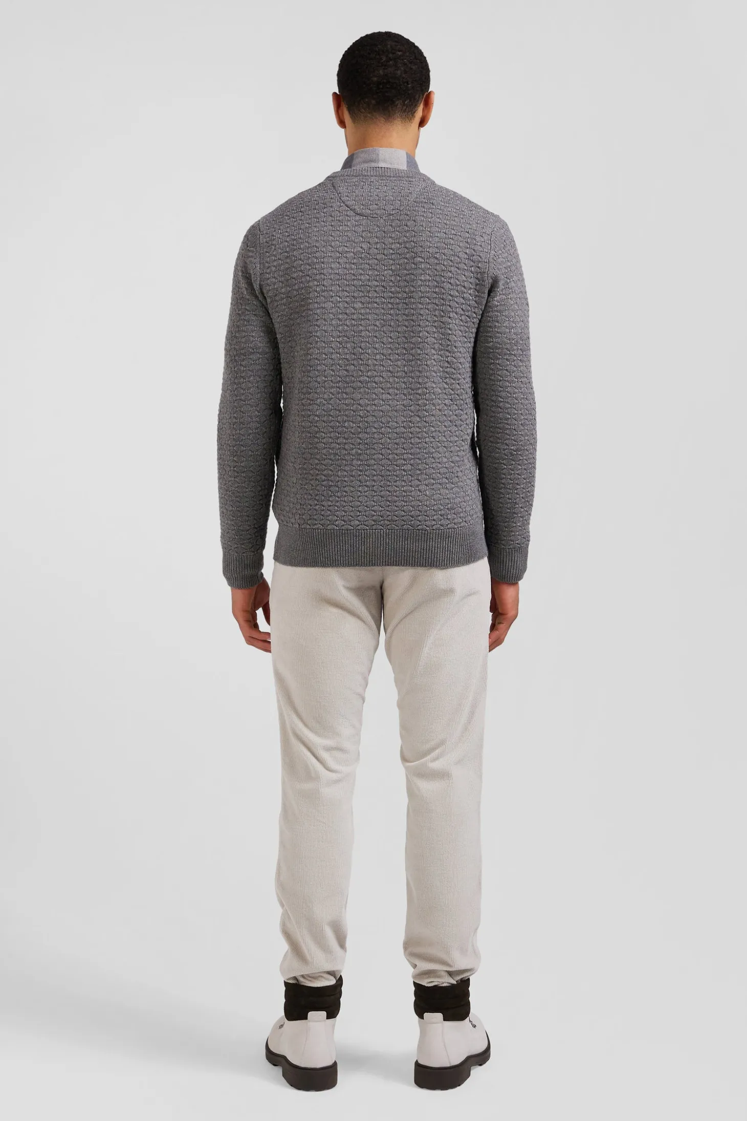 Pull col rond en laine et coton gris coupe Regular effet micro nœud papillon