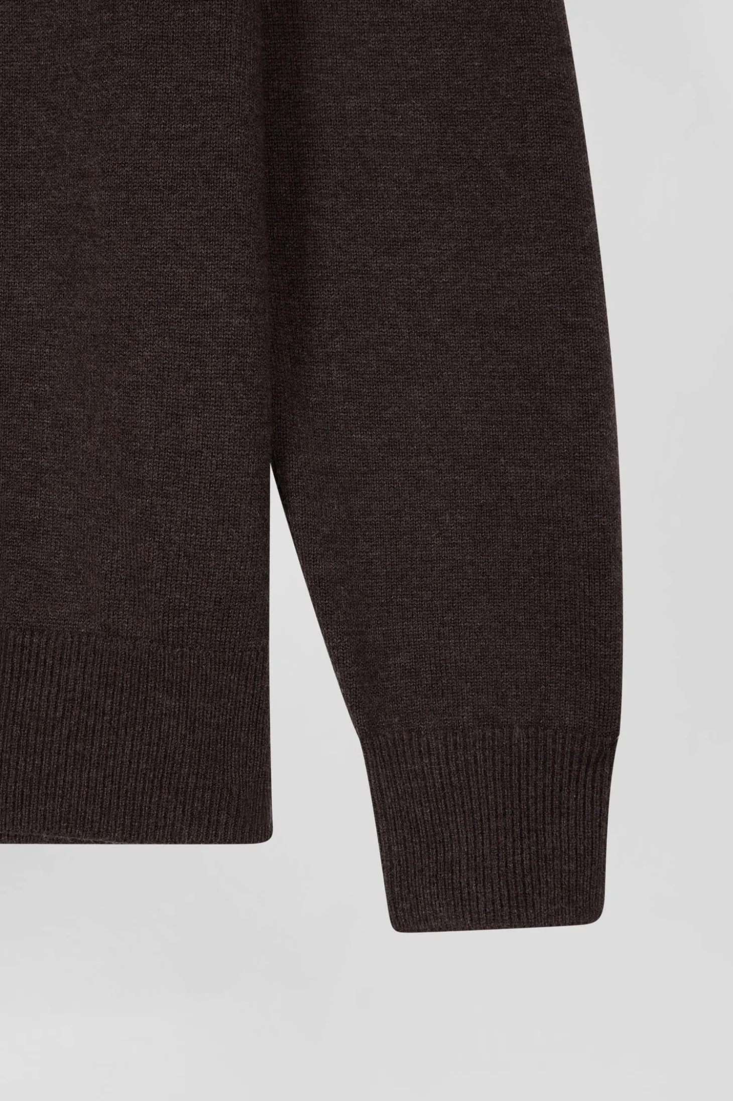 Pull col rond en laine et coton brun coupe Regular