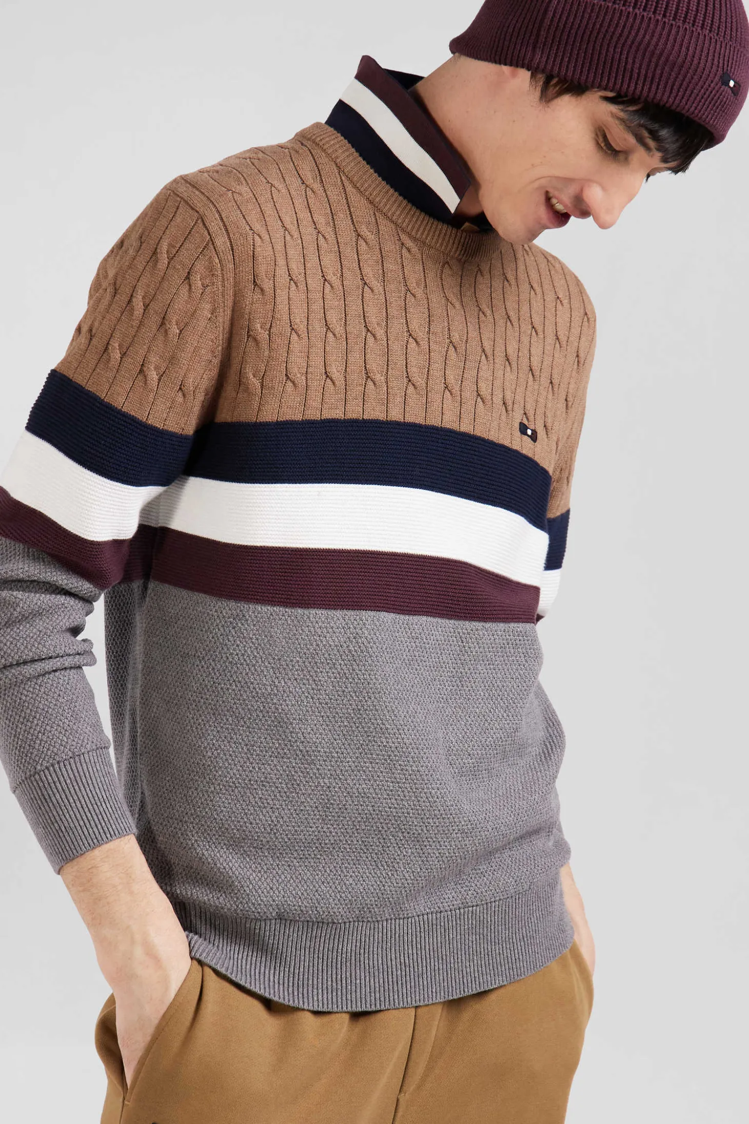 Pull col rond en maille coton fantaisie camel coupe Regular