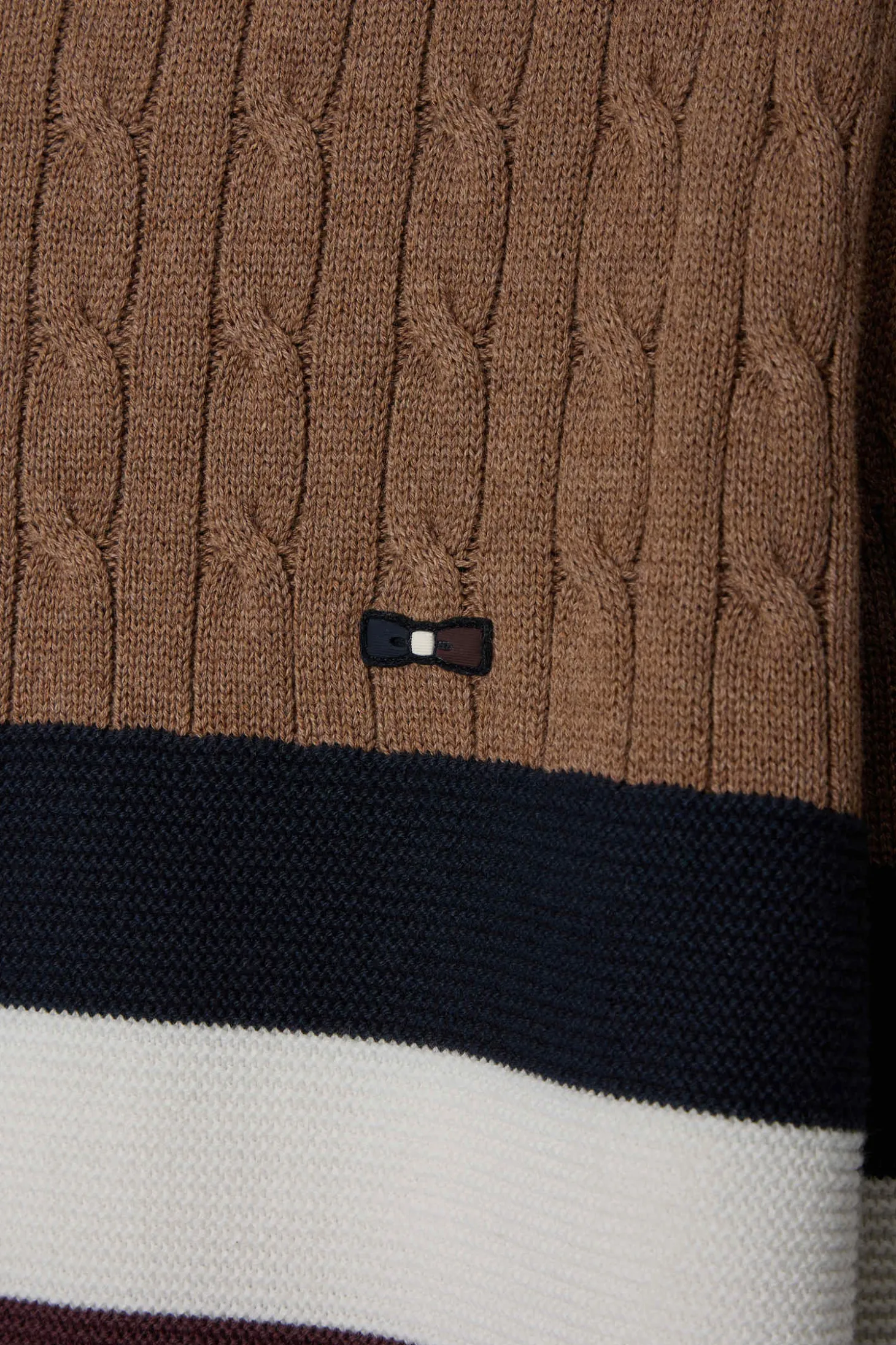 Pull col rond en maille coton fantaisie camel coupe Regular