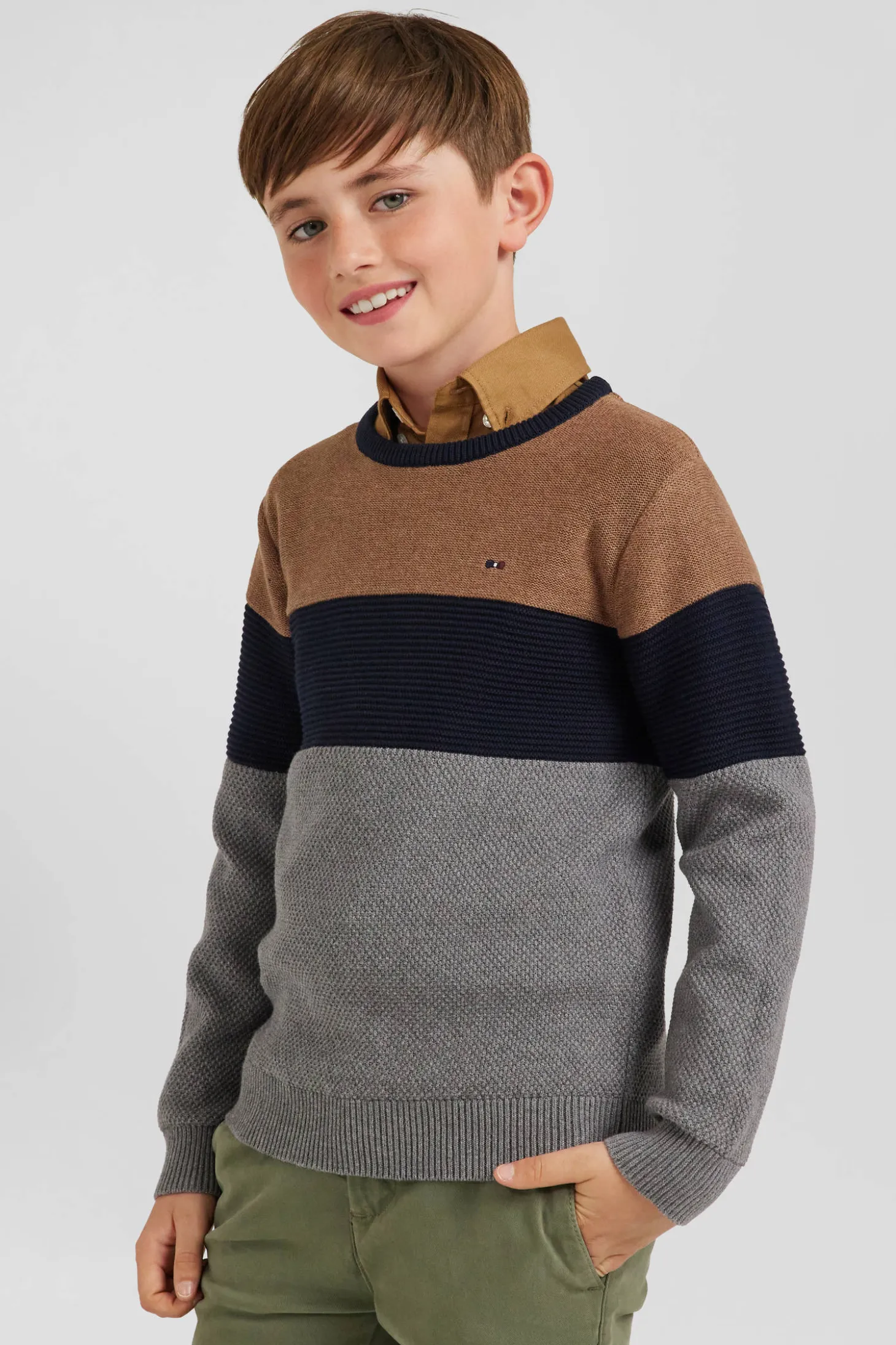 Pull col rond tricolore en coton camel coupe Regular
