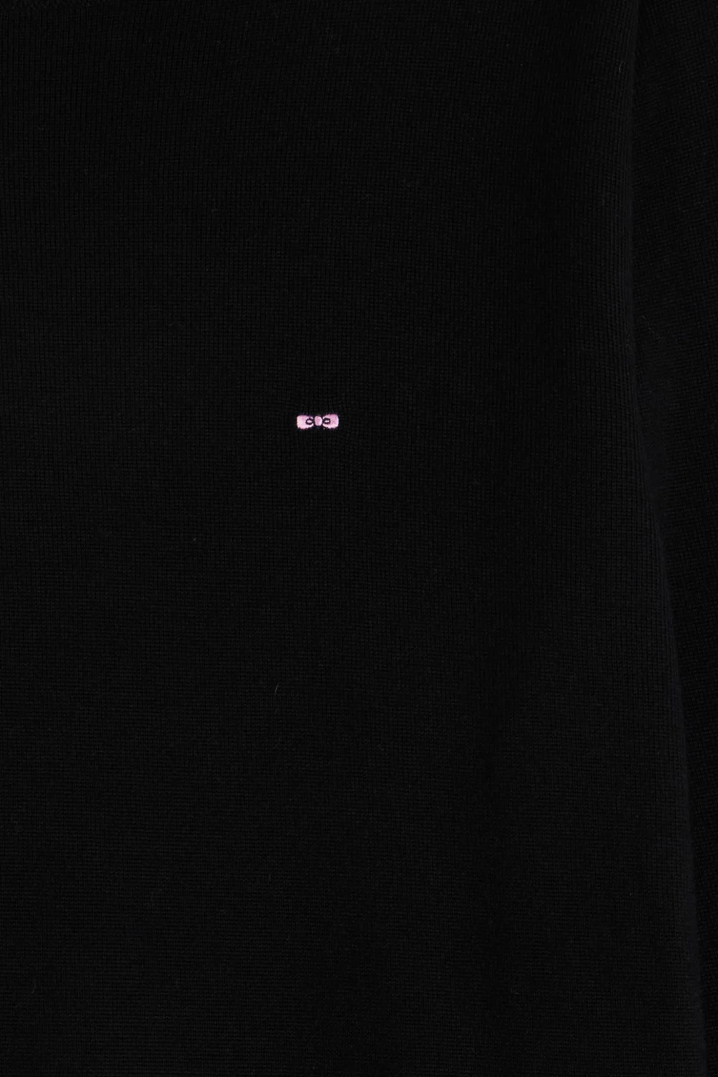 Pull col rond uni en laine mérinos noir coupe Regular
