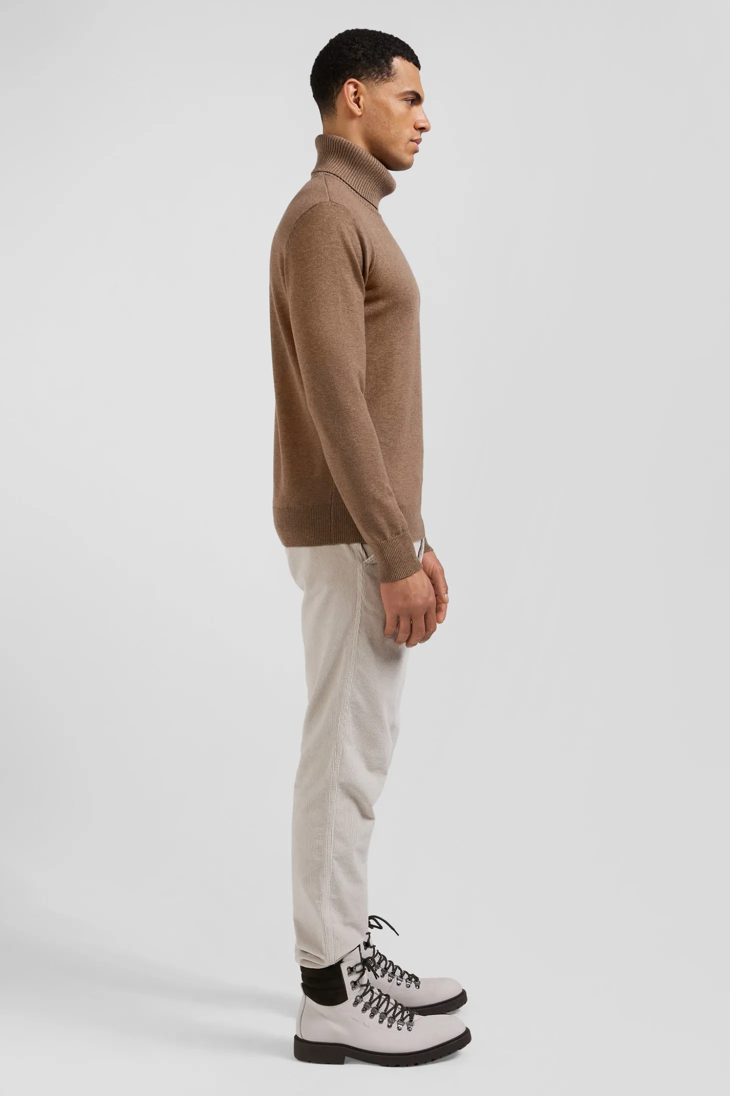 Pull col roulé en laine et coton camel coupe Regular