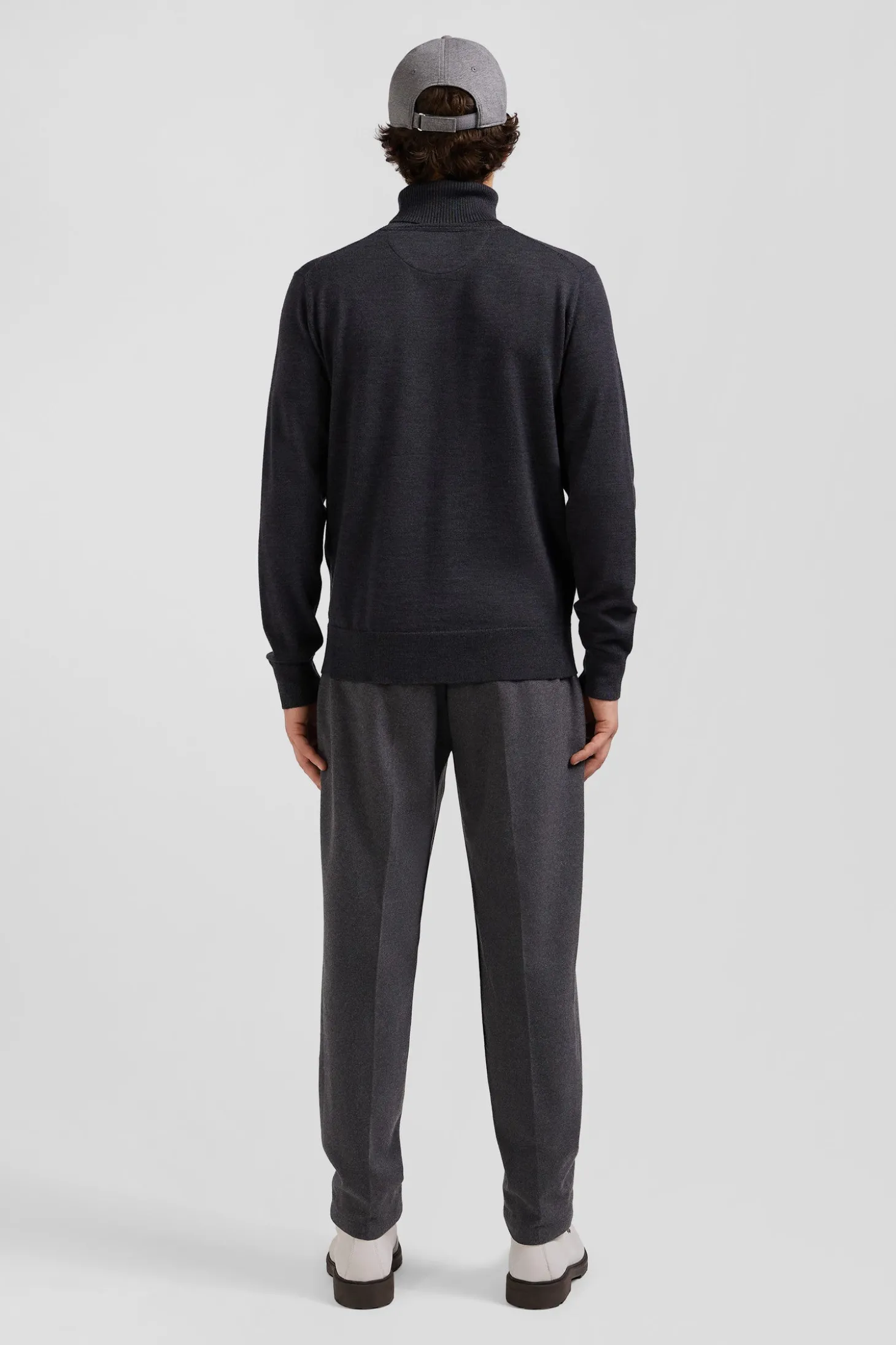 Pull col roulé en laine mérinos gris anthracite coupe Regular
