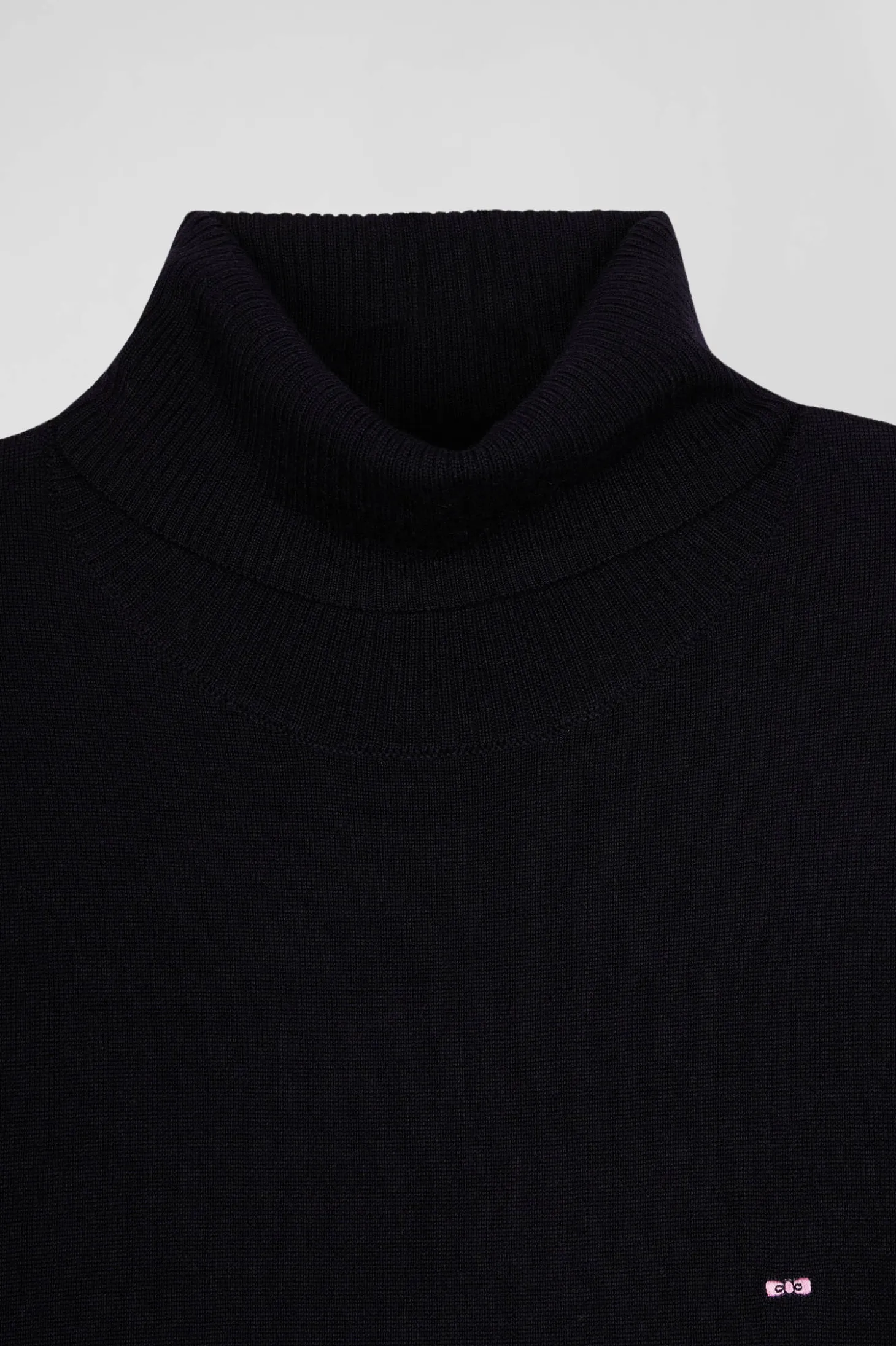 Pull col roulé en laine mérinos bleu marine coupe Regular